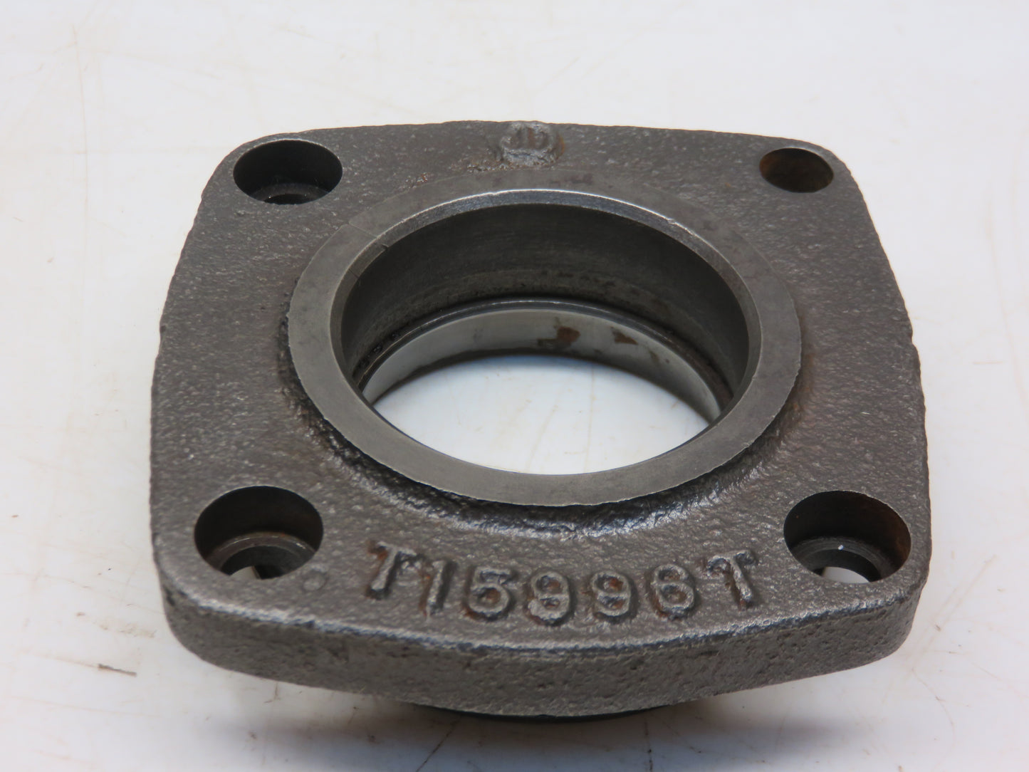 T15996 John Deere Input Shaft Bearing Quill For 430, 1010