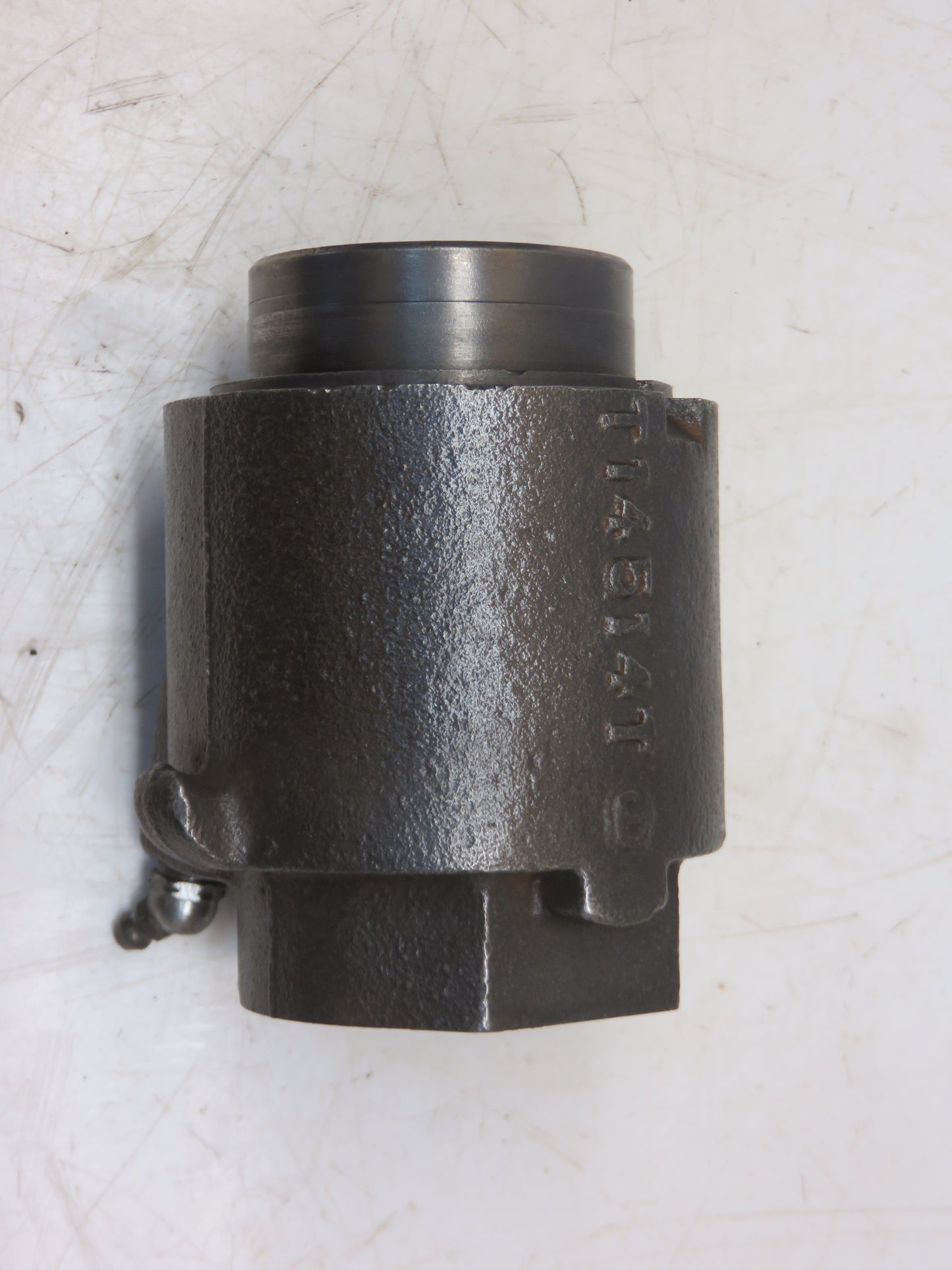 T14514 John Deere Clutch Throw Out Bearing Carrier For 1010