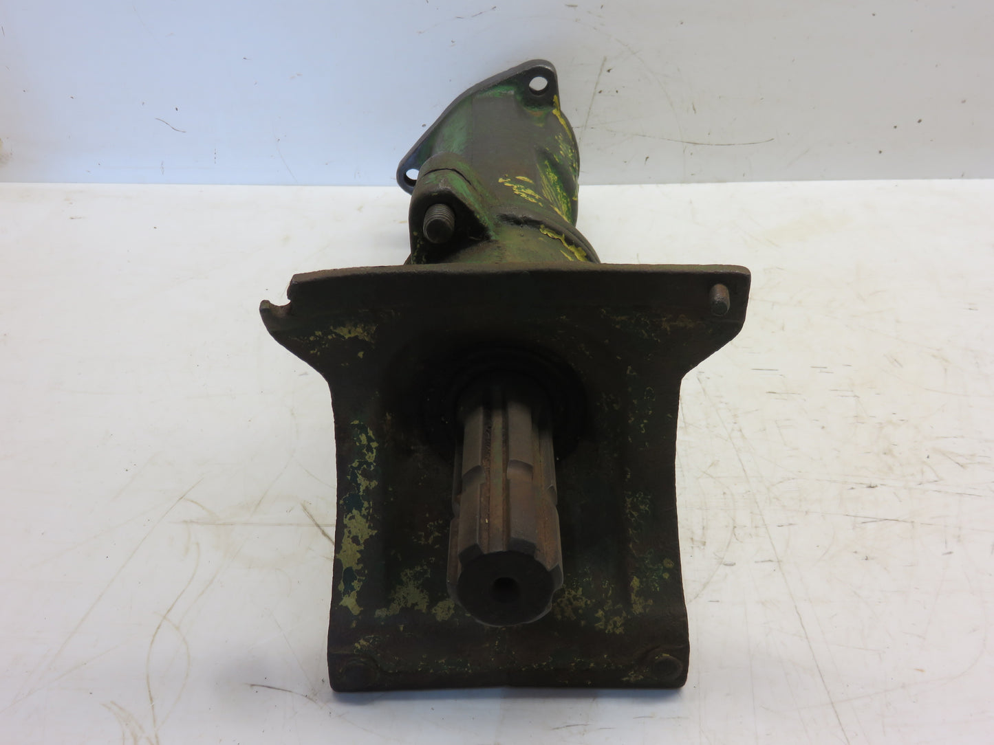 AM2187T, M2442T John Deere PTO Housing And Shaft For 40