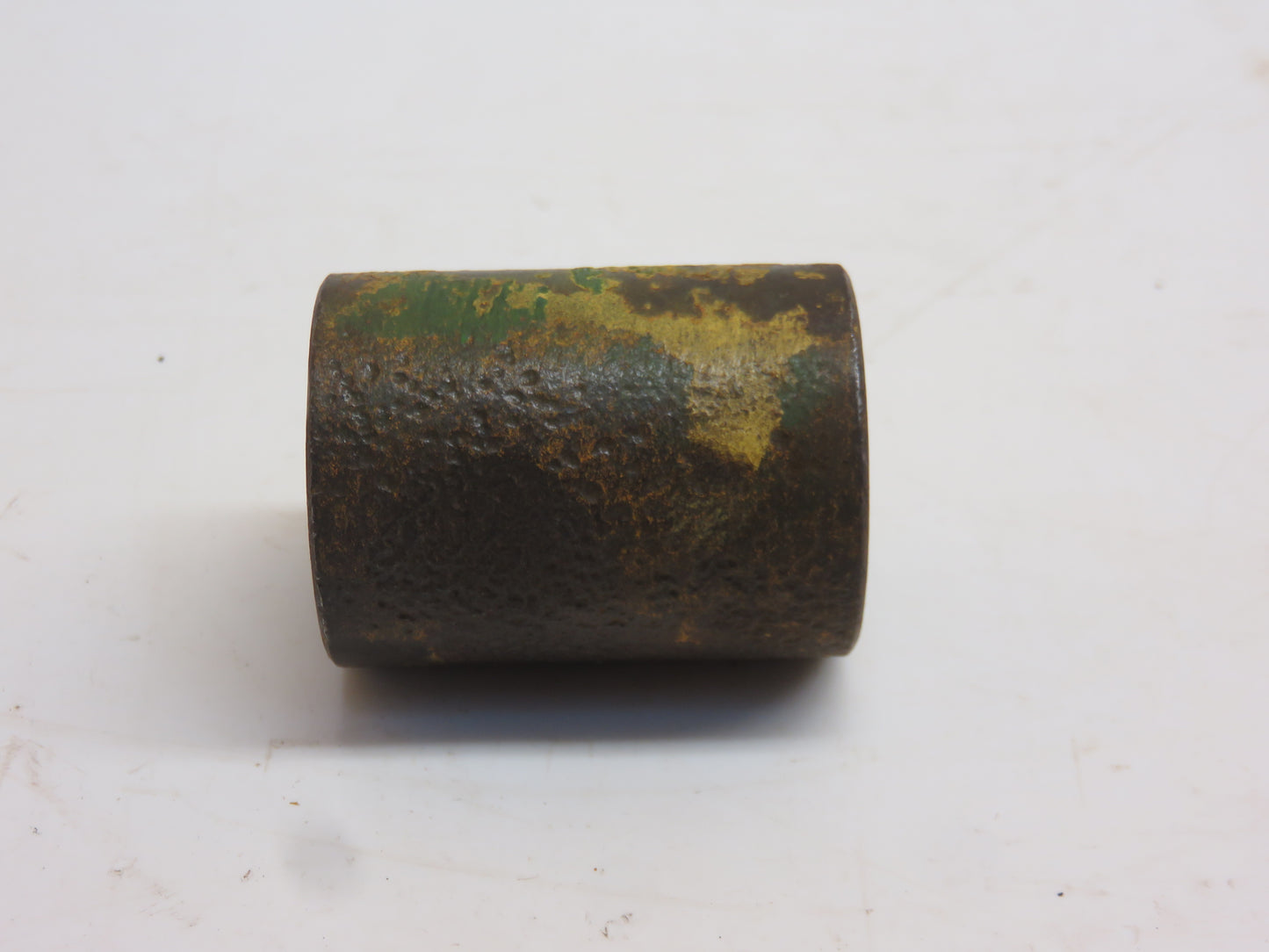 M2529T John Deere Fender Spacer For 40