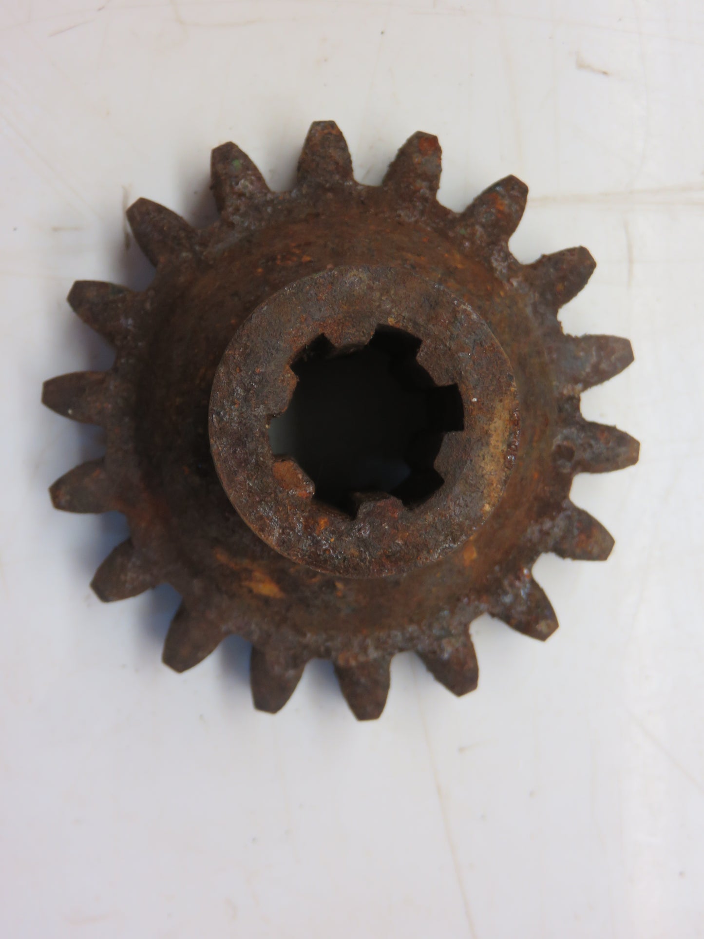 P29030 John Deere NOS Driven Gear For 11A, 12A, 25, 30 Combine