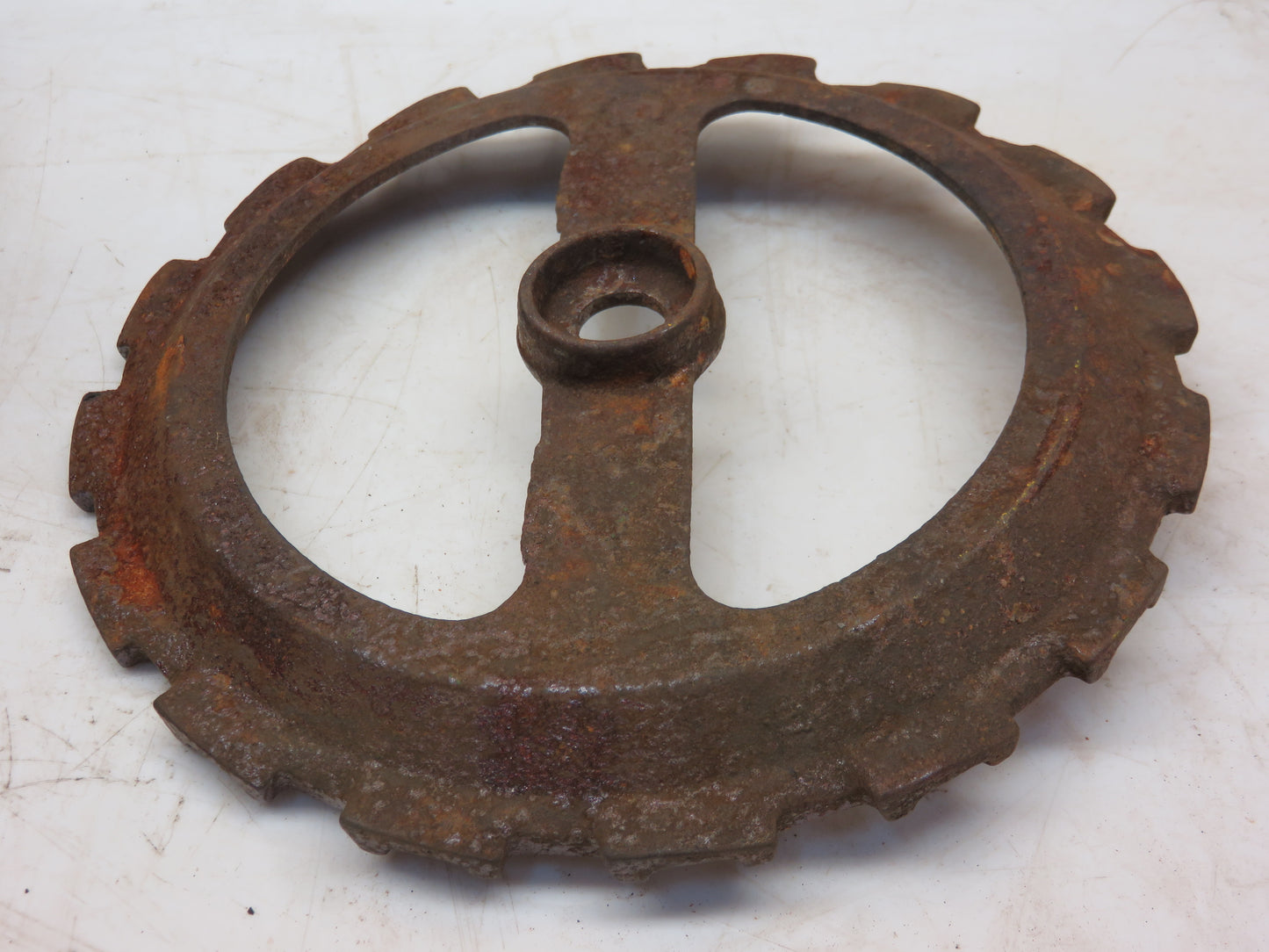 Y2636B John Deere NOS Planter Seed Plate
