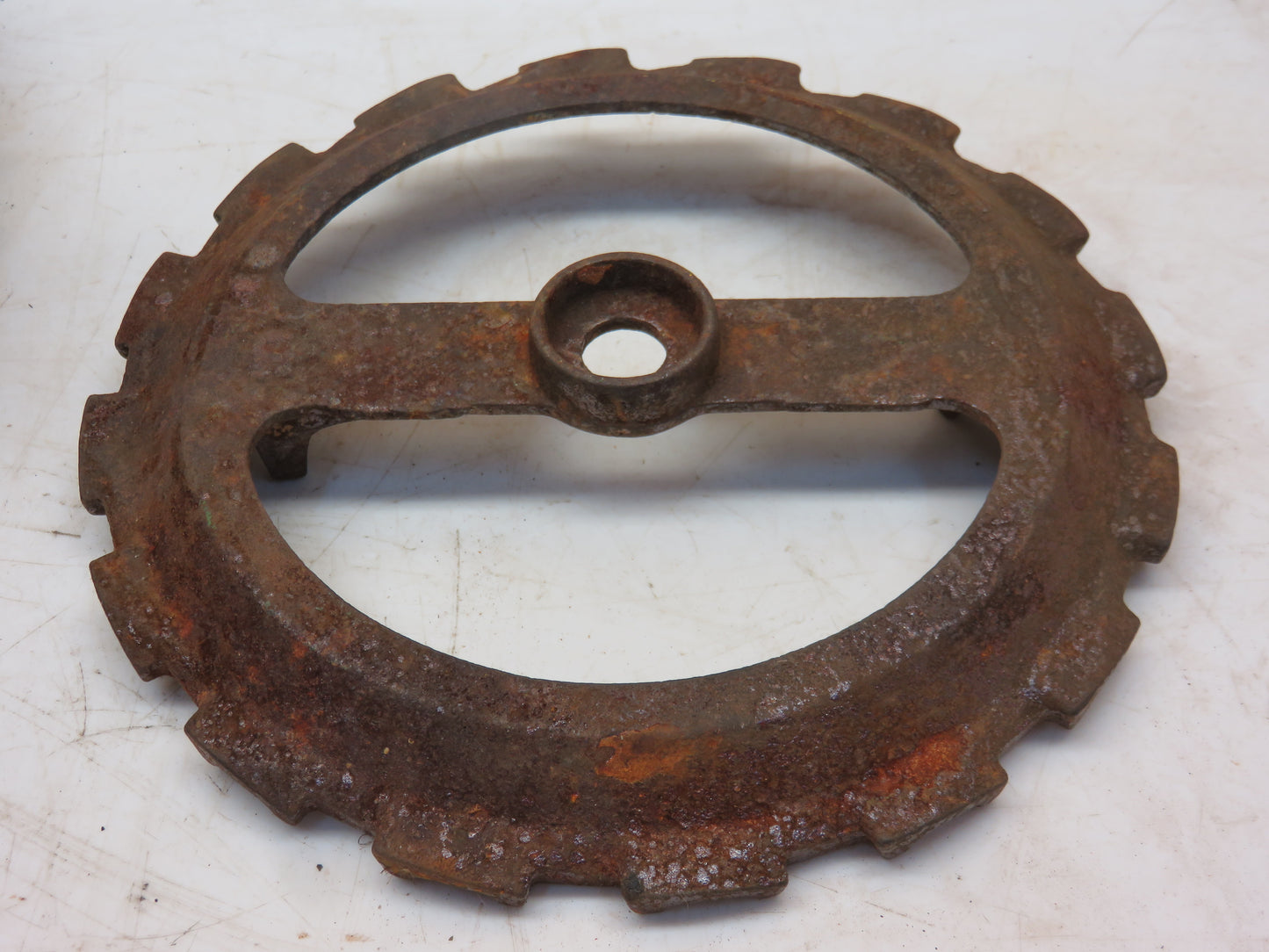 Y2636B John Deere NOS Planter Seed Plate