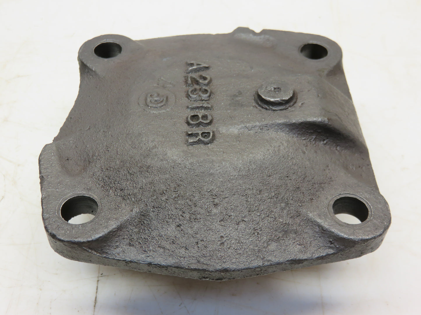 A2318R John Deere Right Hand Countershaft Bearing Housing For A, AR, AO, 60