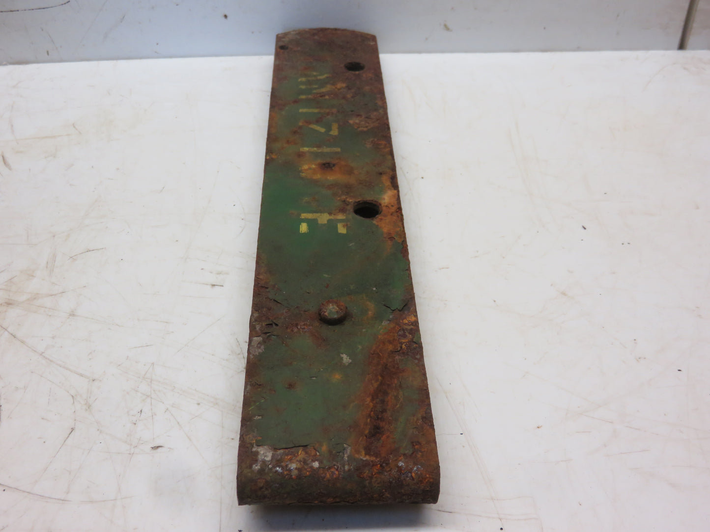 AM1716E John Deere NOS Bracket And Pulley Assembly For 114W, 116W Baler