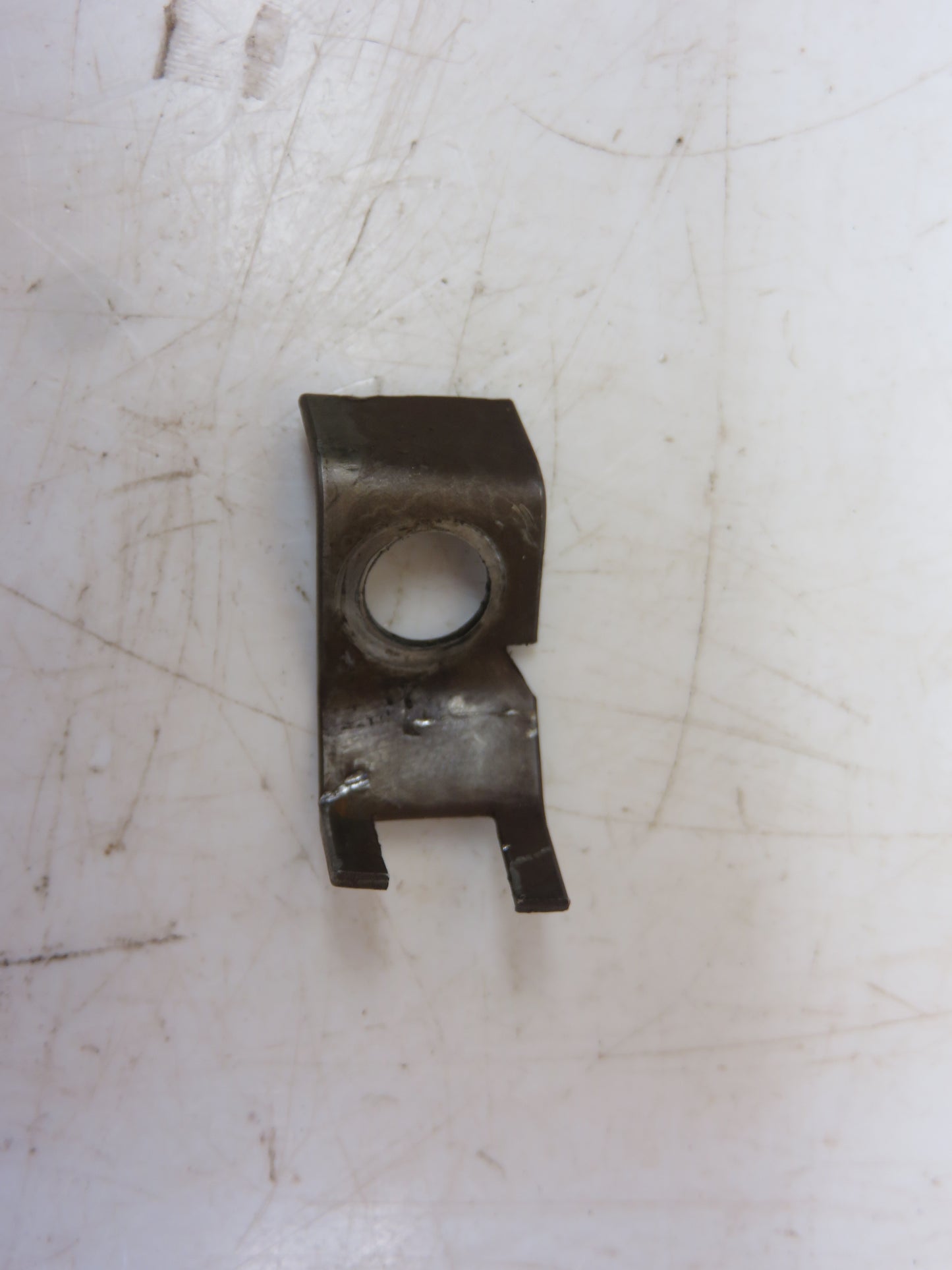 M123T John Deere PTO Fork Screw Lock For M, 40, 320, 420, 330, 430, 435, 1010
