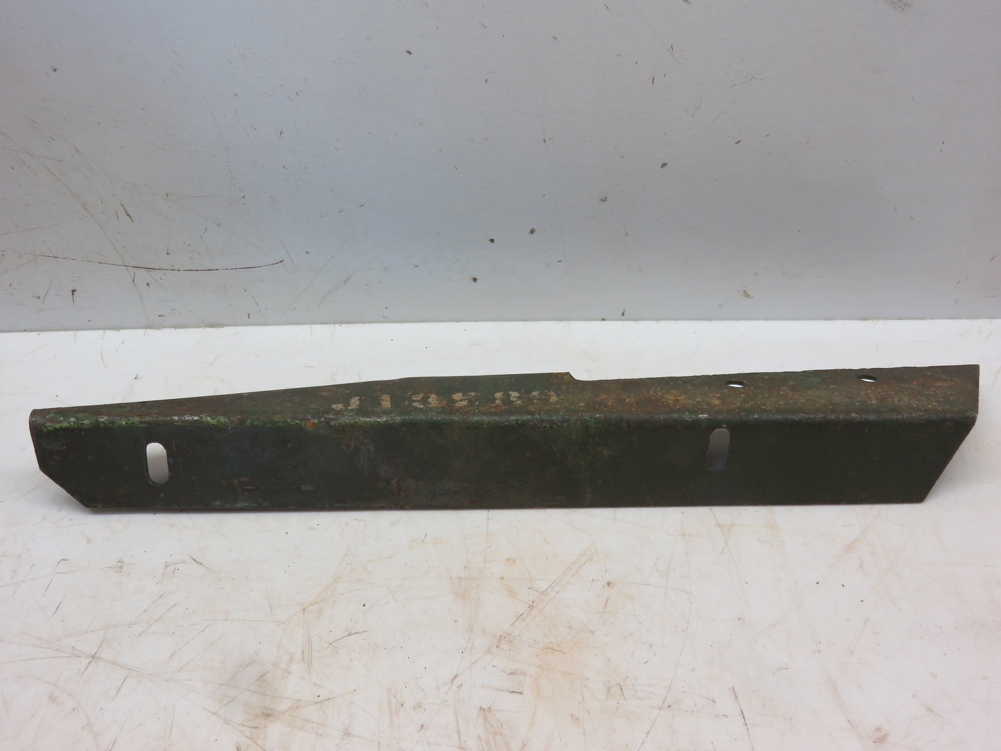 J13889HN John Deere NOS Upper Gatherer Chain Stripper For 101 Corn Picker