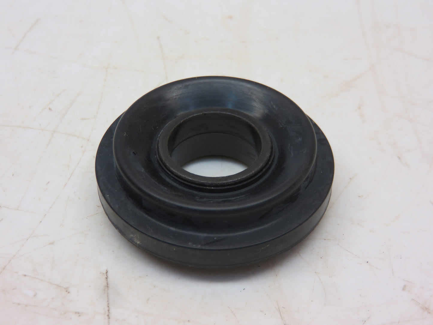AR62935 John Deere NOS Water Pump Seal For 6600, 7700, 8820 Combine