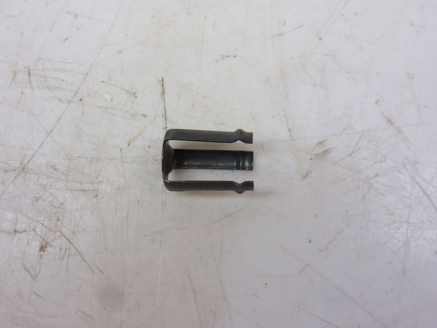 R39076 John Deere NOS Check Valve Ball Guide For 1020, 1120, 1520, 1030, 1130, 1530, 1630