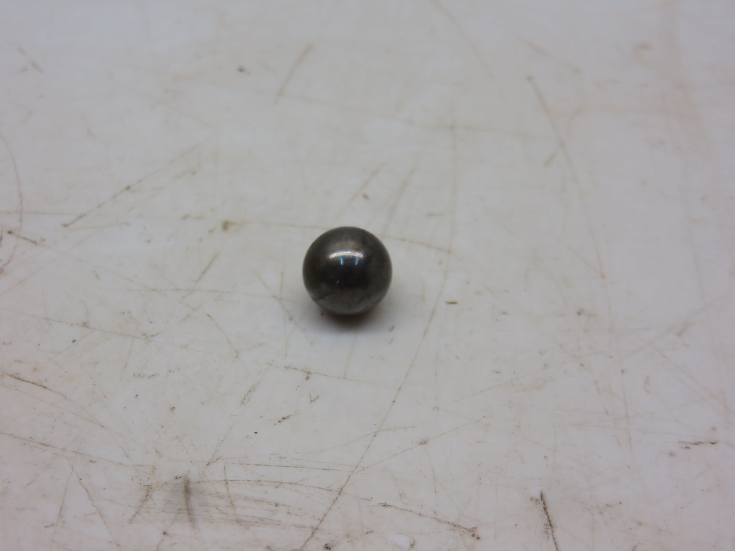 405R, L467T John Deere Shifter Detent Ball For A, AR, AO, B, BR, BO, D, G, L, LA, LI, M, R