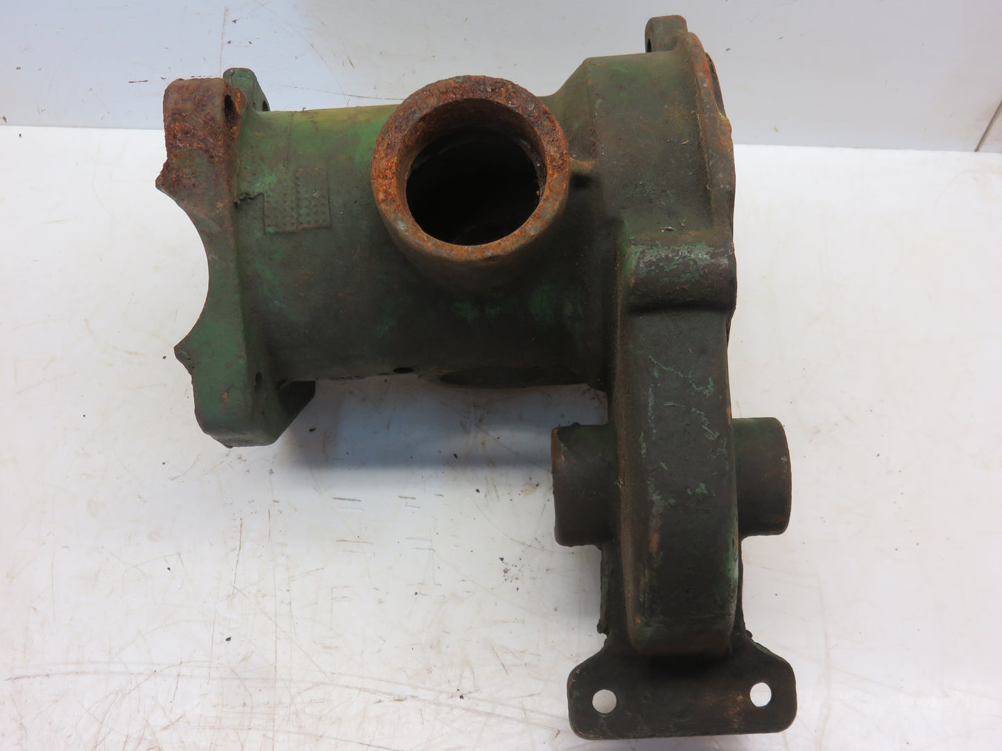J1683H, J1683N John Deere NOS Gear Housing For 101 Corn Picker