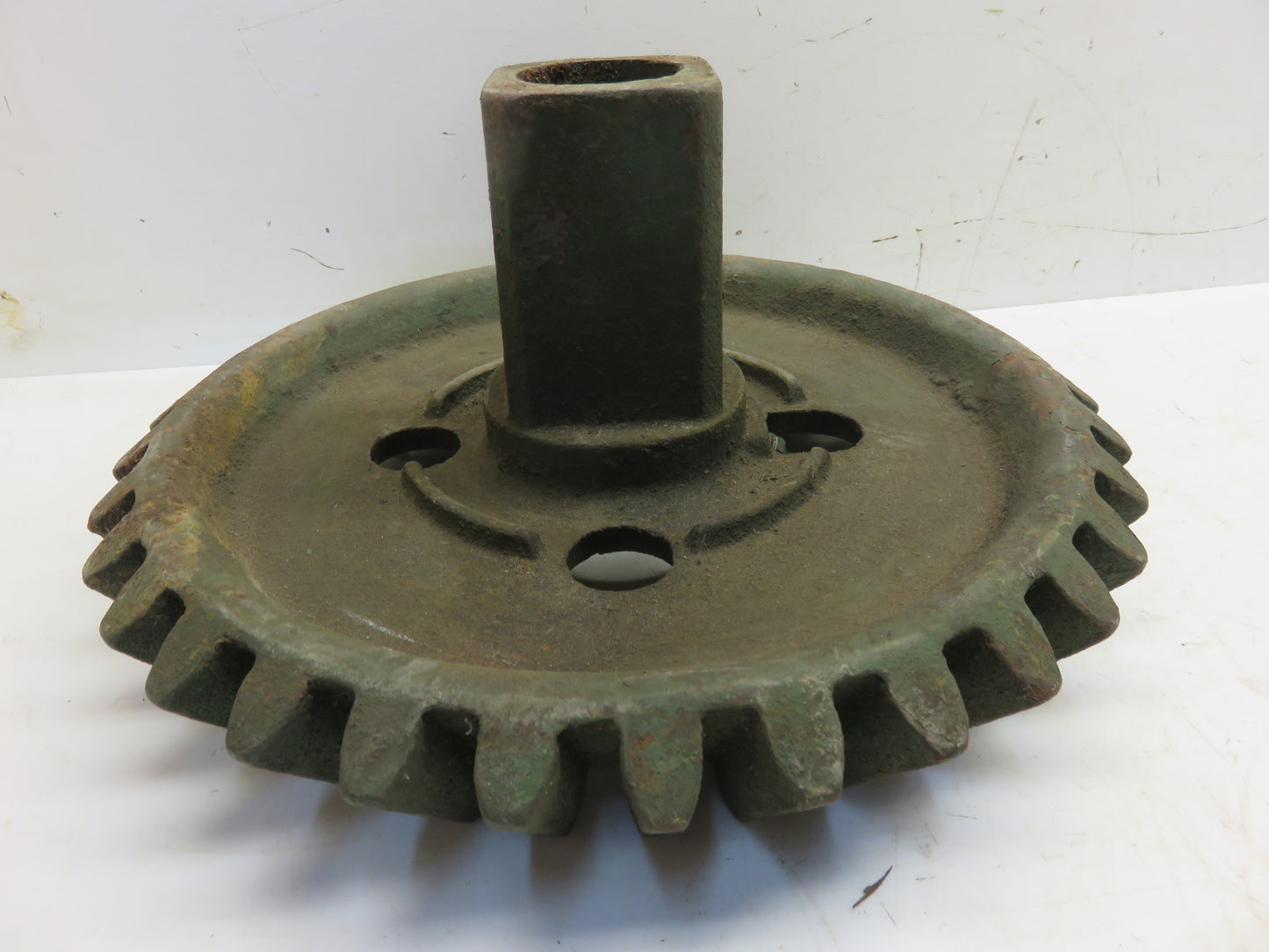 AG256E, G346E John Deere NOS Drive Gear For 553, 594 Hay Rake