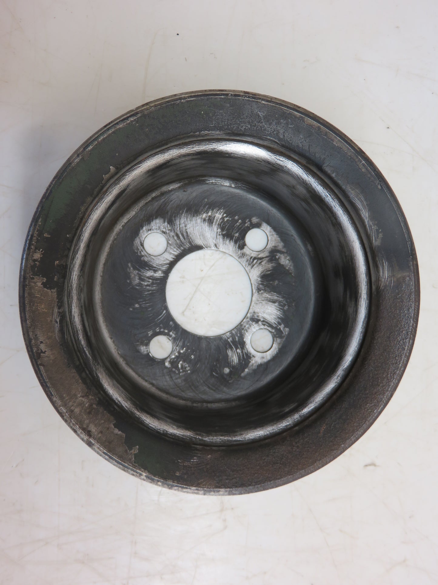 AR40148, R40211 John Deere Water Pump Pulley For 3010, 3020, 4010, 4000, 4020, 4230