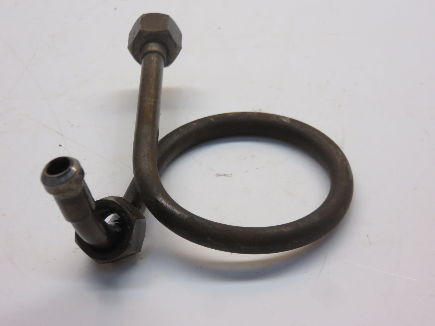 AA5718R John Deere Right Hand Main Bearing Oil Line For 60, 620, 630