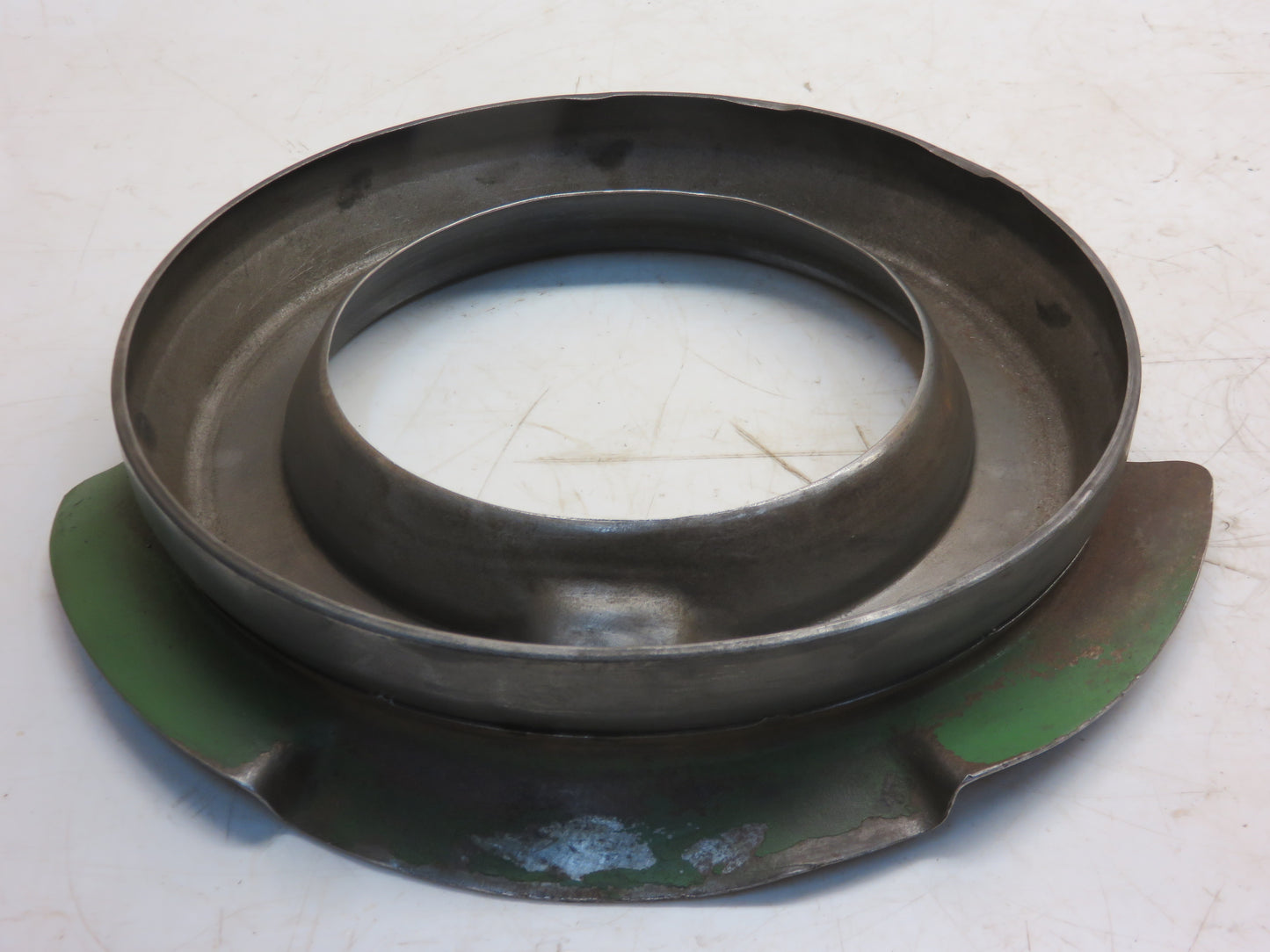 AB259R John Deere Pulley Dust Shield For B