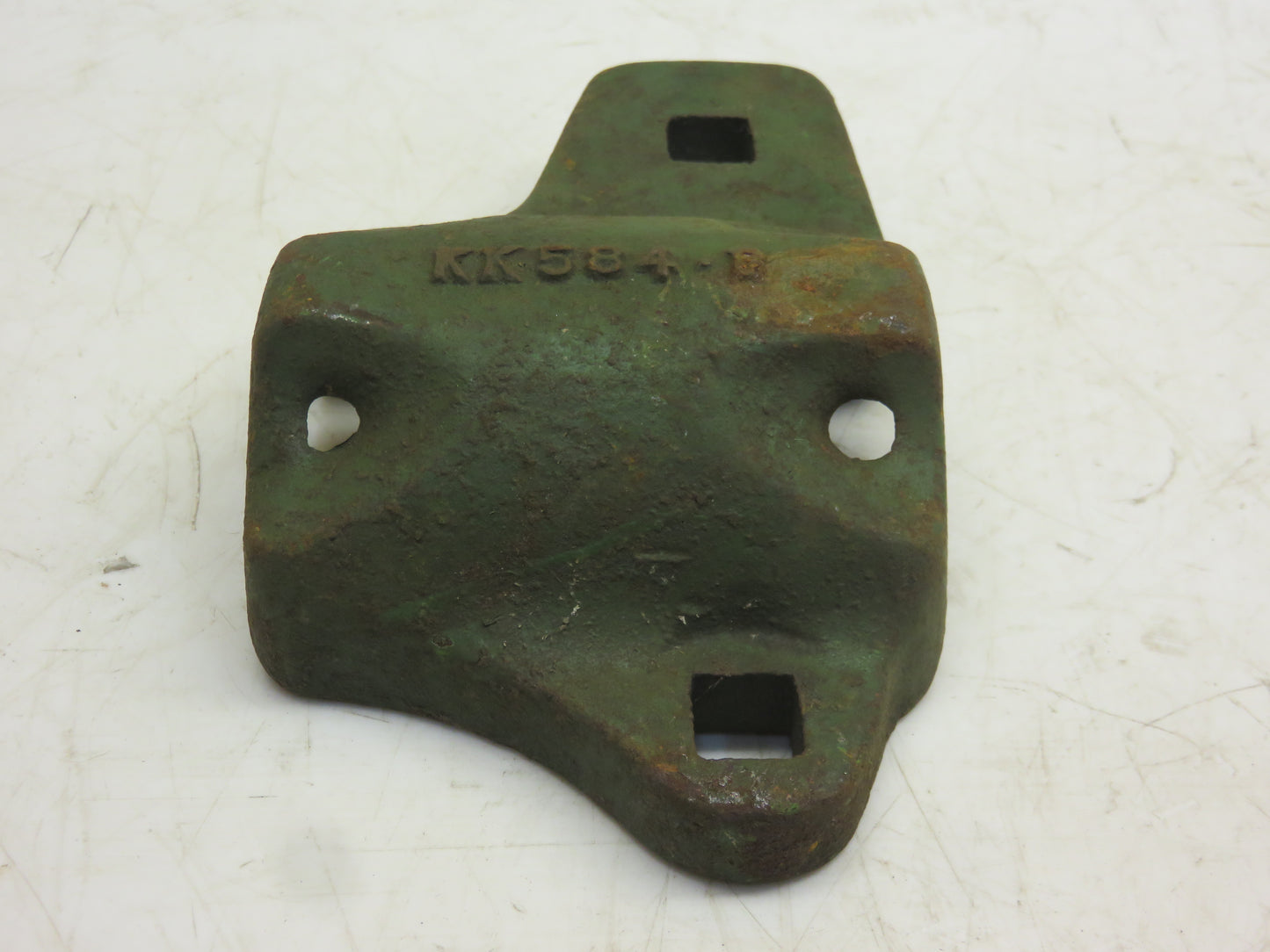 KK584B John Deere NOS Bottom Bearing Box For B, T, L, Z Disc