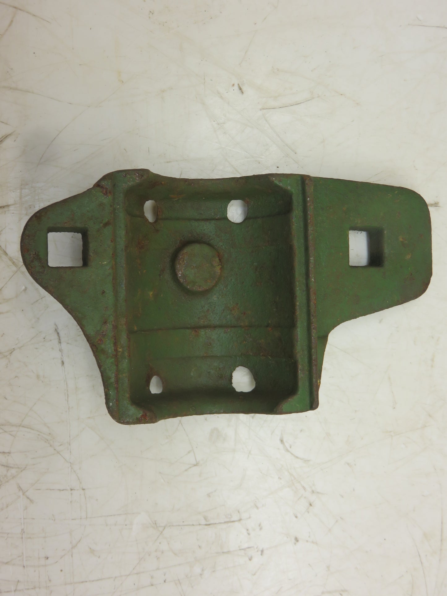 KK584B John Deere NOS Bottom Bearing Box For B, T, L, Z Disc
