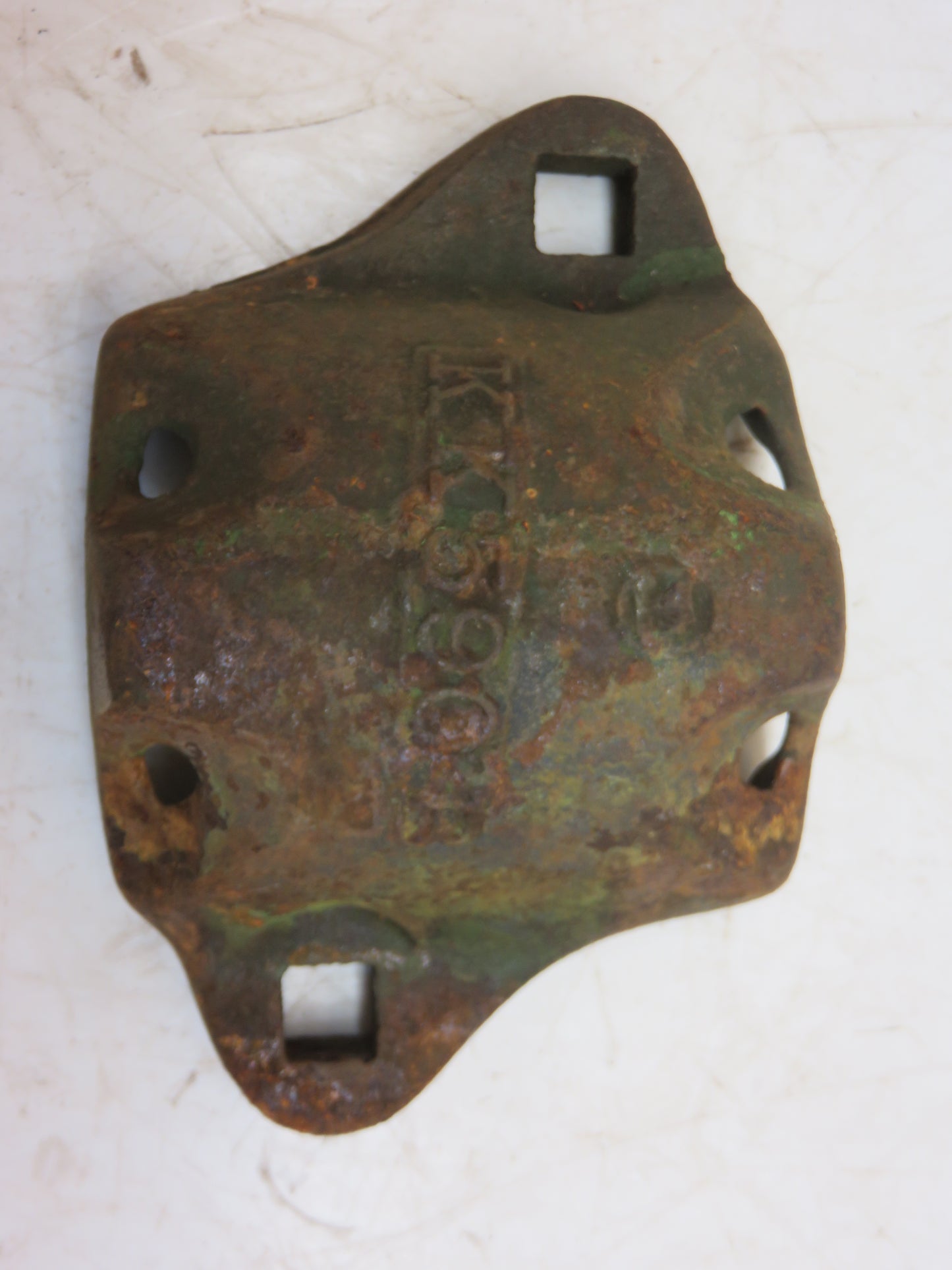 KK590B John Deere NOS Bottom Bearing Box For B, T, L, Z Disc