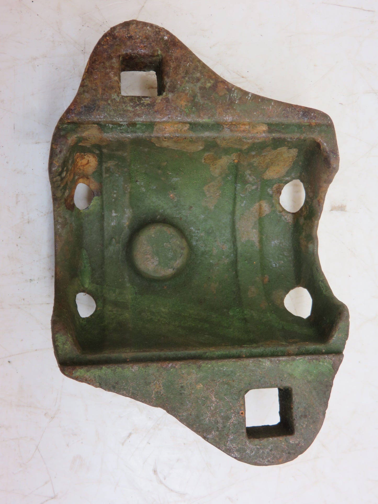 KK590B John Deere NOS Bottom Bearing Box For B, T, L, Z Disc