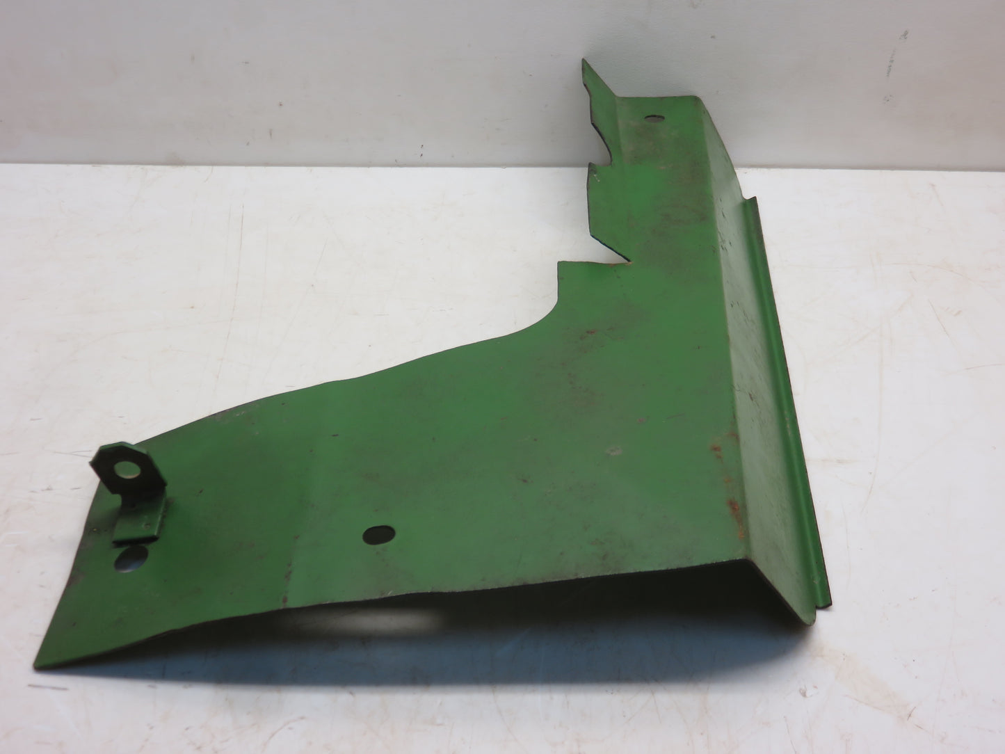 AM315T John Deere Manifold Heat Shield For M, 40, 320