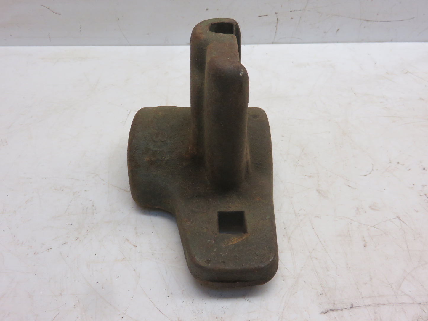KK583B John Deere NOS Top Bearing Box For B, T, L, Z Disc