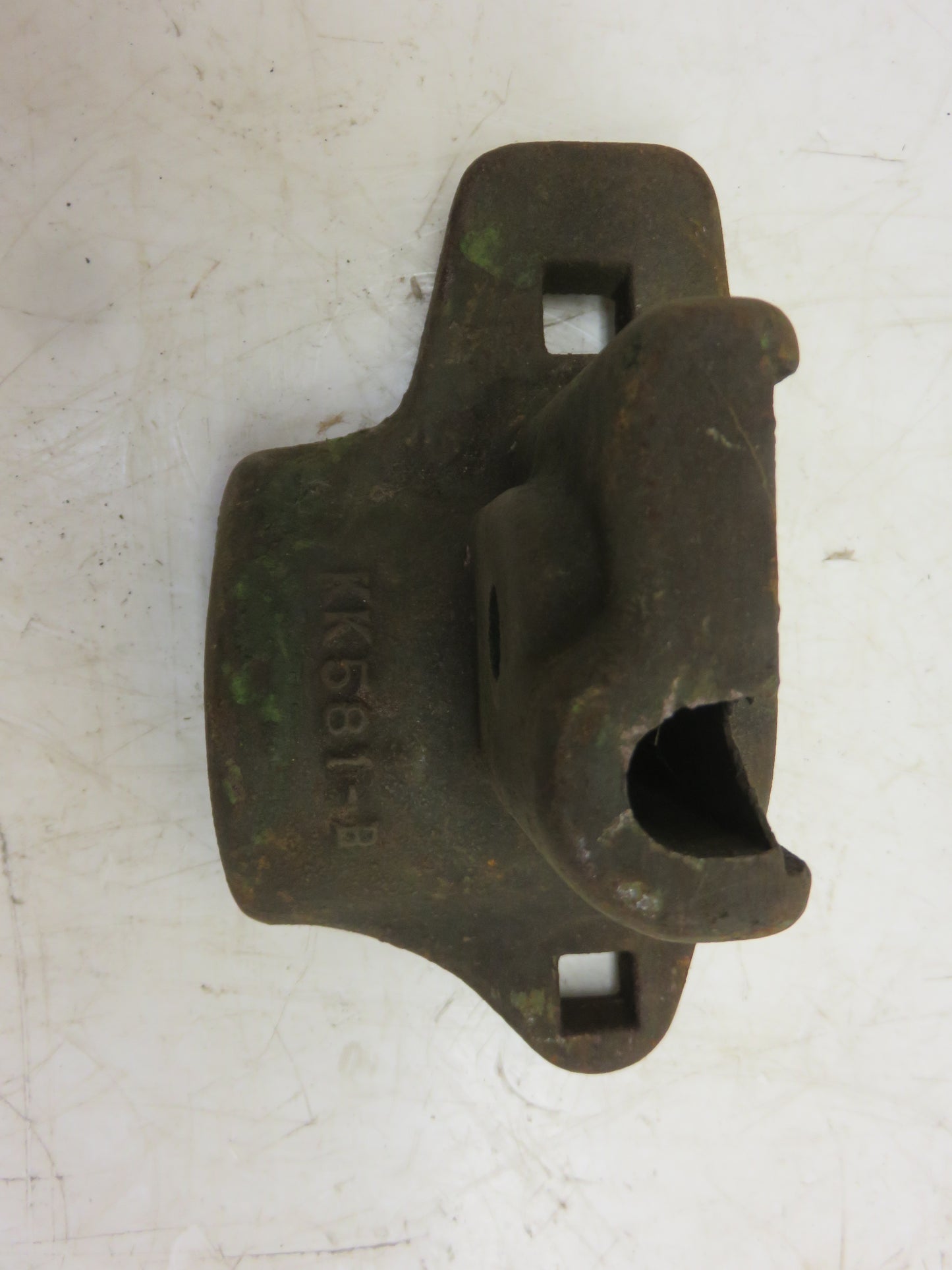 KK581B John Deere NOS Top Bearing Box For B, T, L, Z Disc