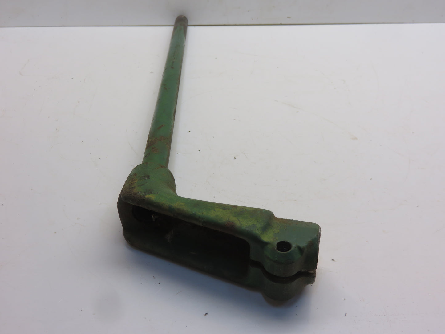 A4498R, AA5211R John Deere Power Trol Lever With Arm For 50, 60, 70