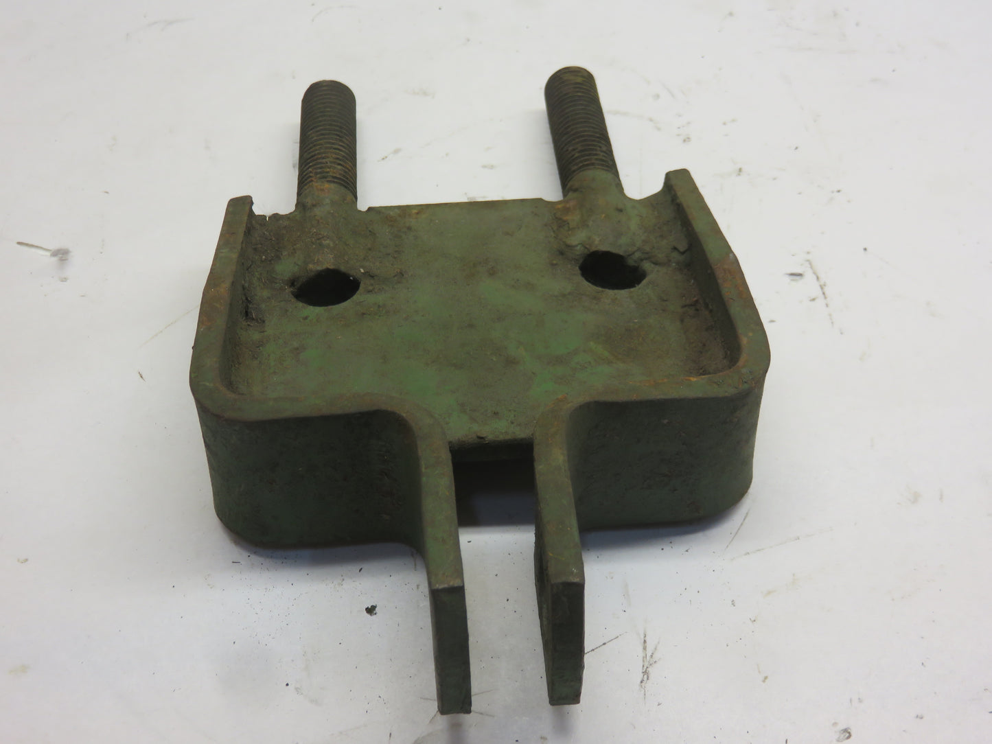 AM2526E John Deere NOS Tongue Spring Hinge For 114W, 116W Baler
