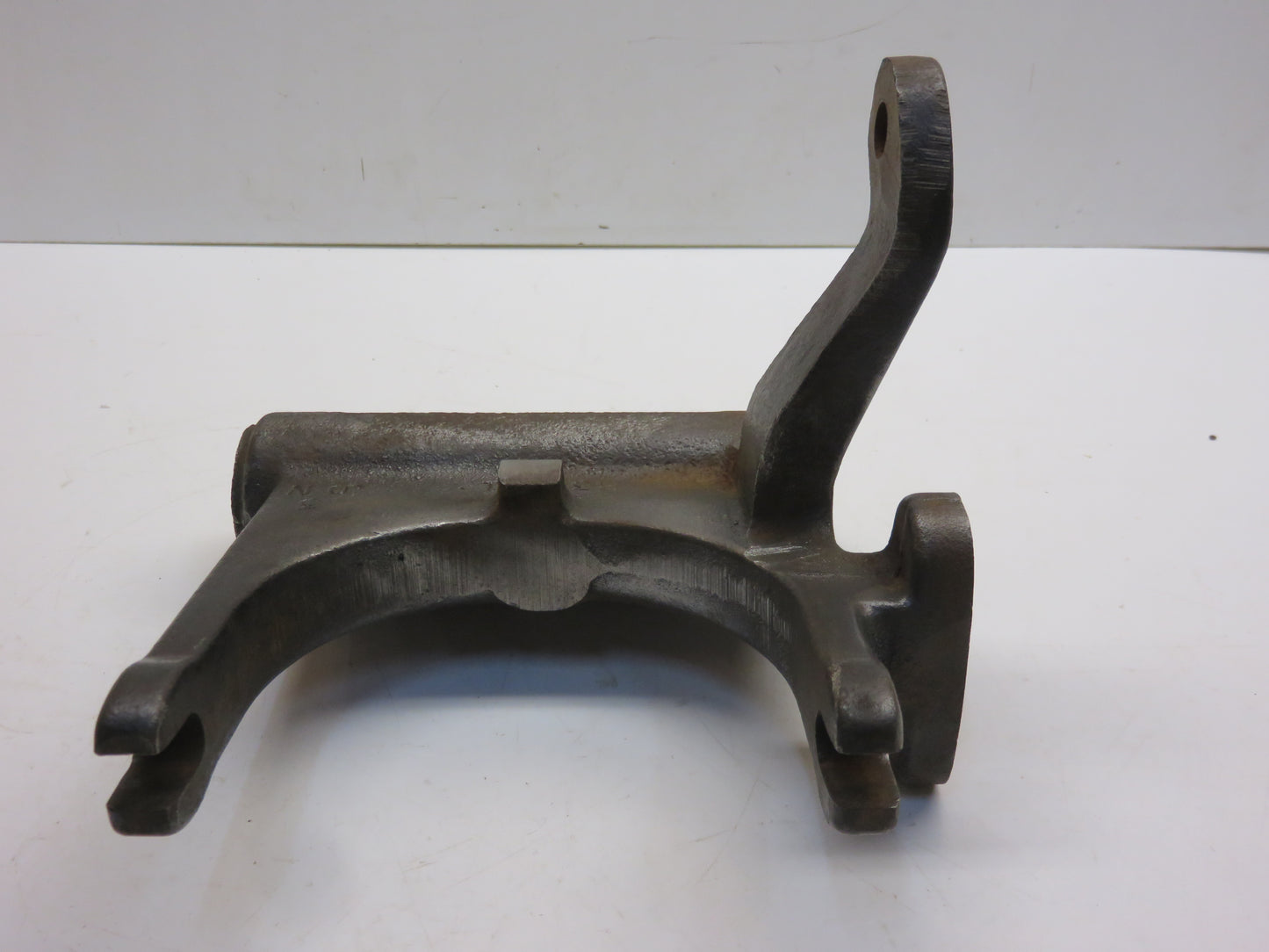 AR38171, R38151 John Deere PTO Clutch Fork For 2510