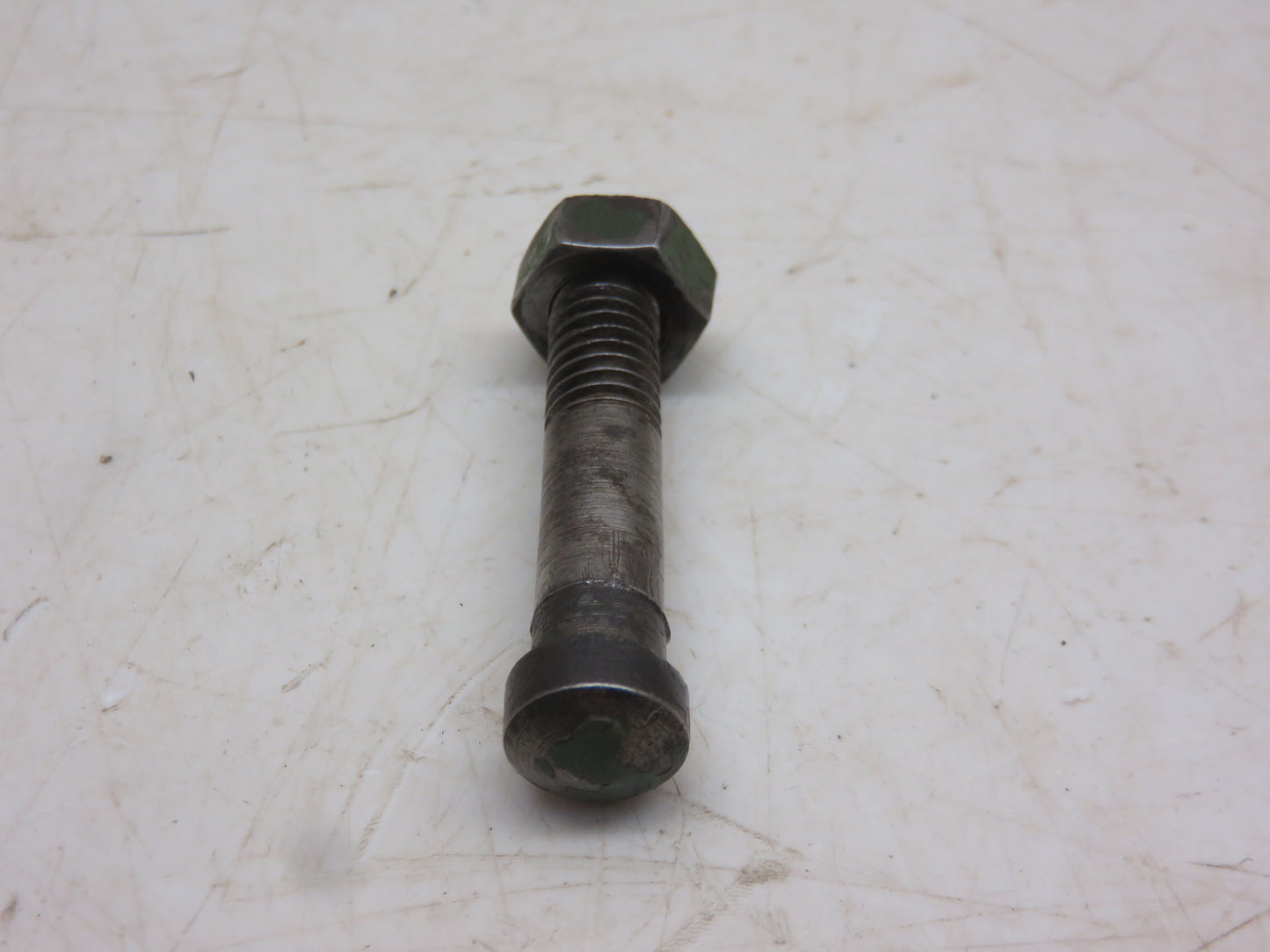 H983R John Deere Round Head Taper Bolt For H, R, 80, 820, 830
