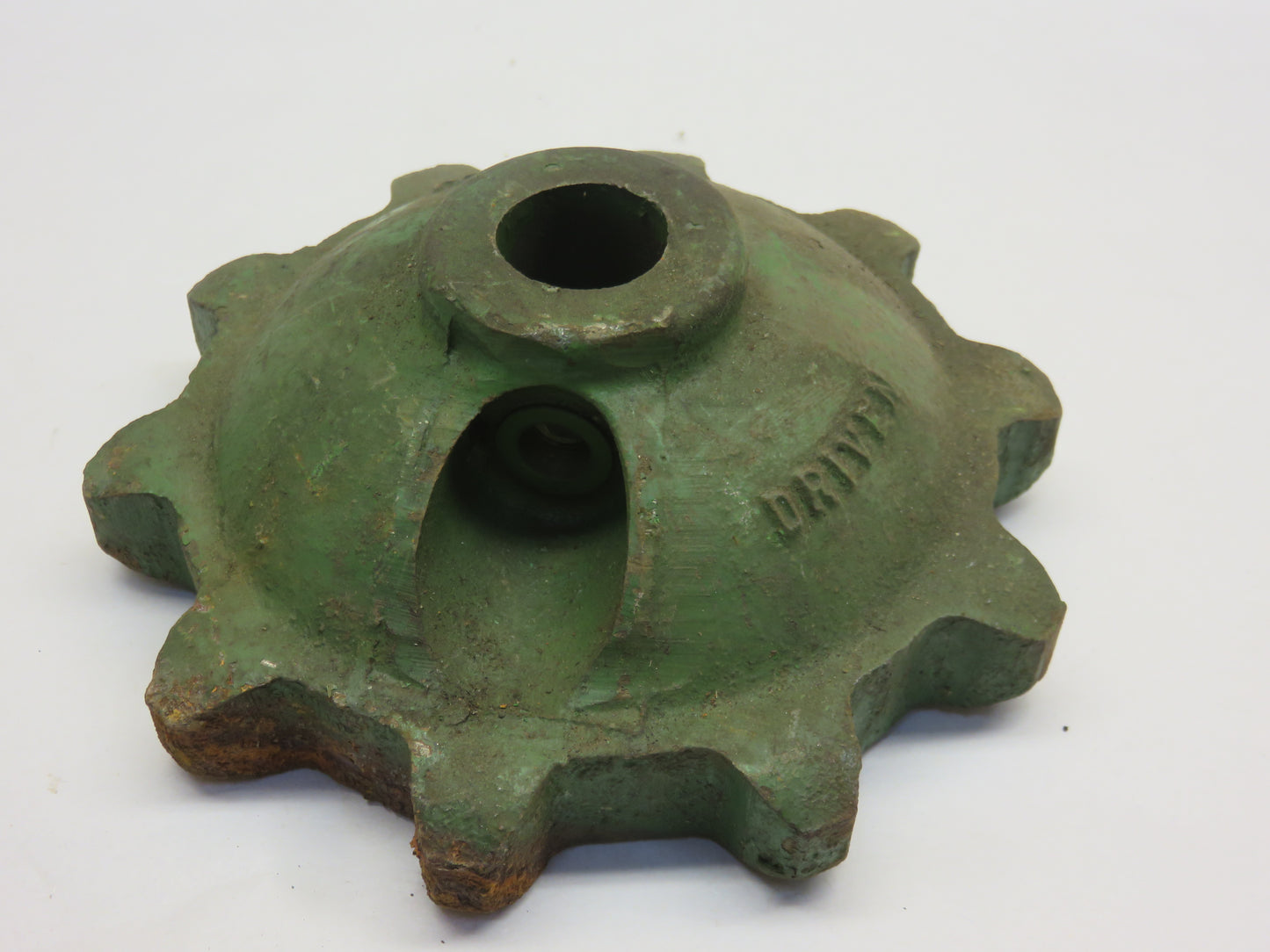 AJ9132N John Deere NOS Gatherer Chain Tightener Sprocket For 101 Corn Picker
