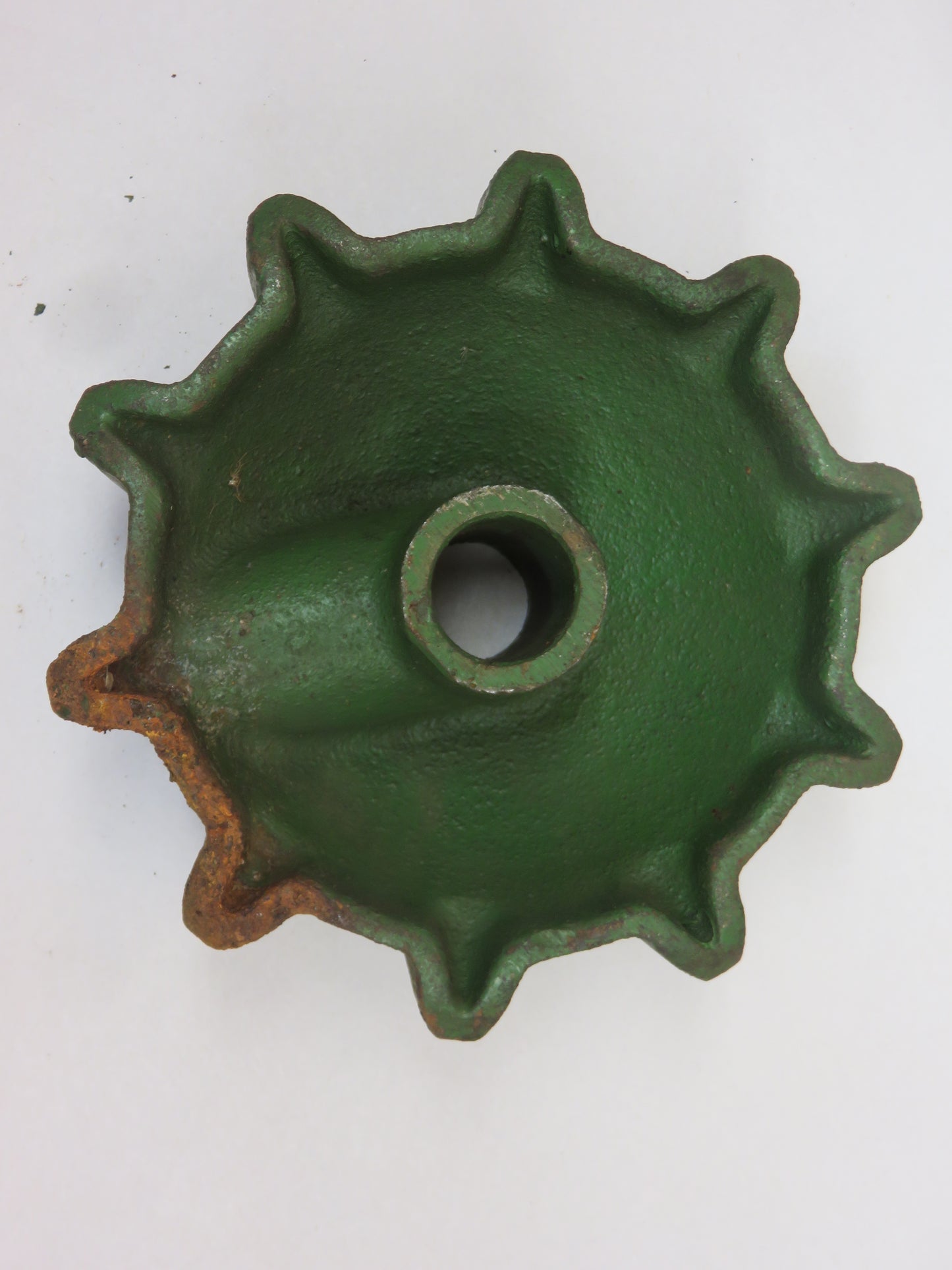 AJ9132N John Deere NOS Gatherer Chain Tightener Sprocket For 101 Corn Picker