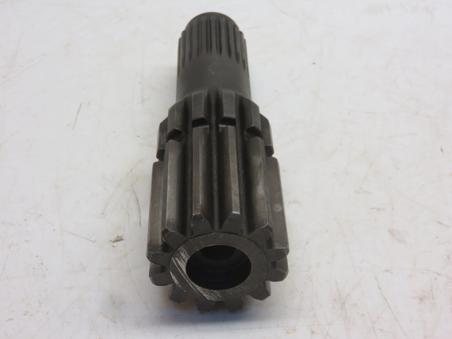 T71925, T28907 John Deere Right Hand Planetary Drive Shaft For 1520, 2040, 2240