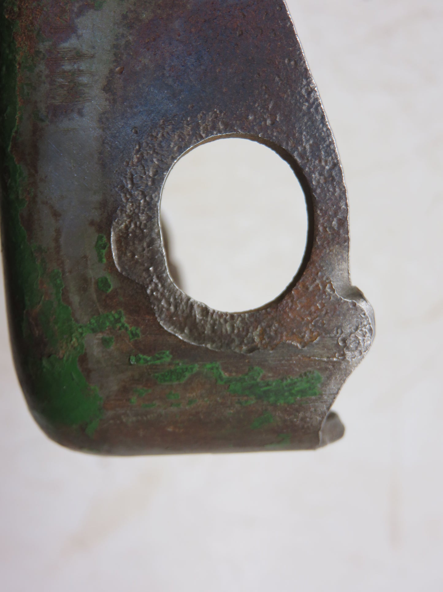 AM690T John Deere Left Implement Attaching Bracket For M, MT