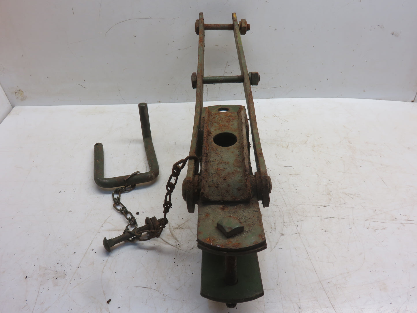 AJ6712HN John Deere NOS Wagon Tongue Assembly For 15, 25, 101, 200 Corn Picker