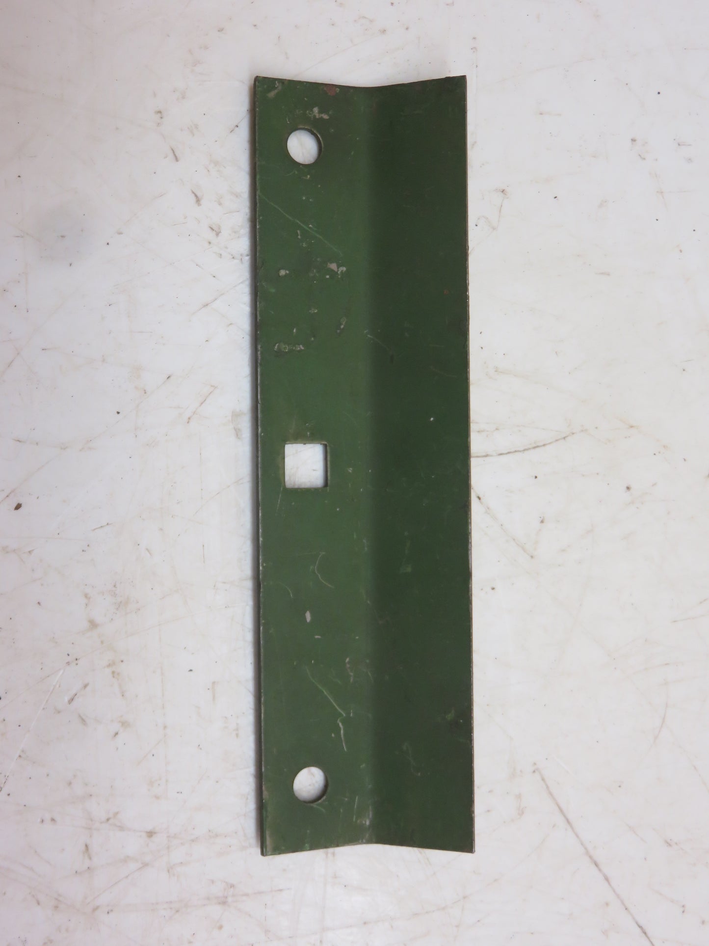 P34844H John Deere NOS Chain Bracket Clamp For 12A, 25 Combine