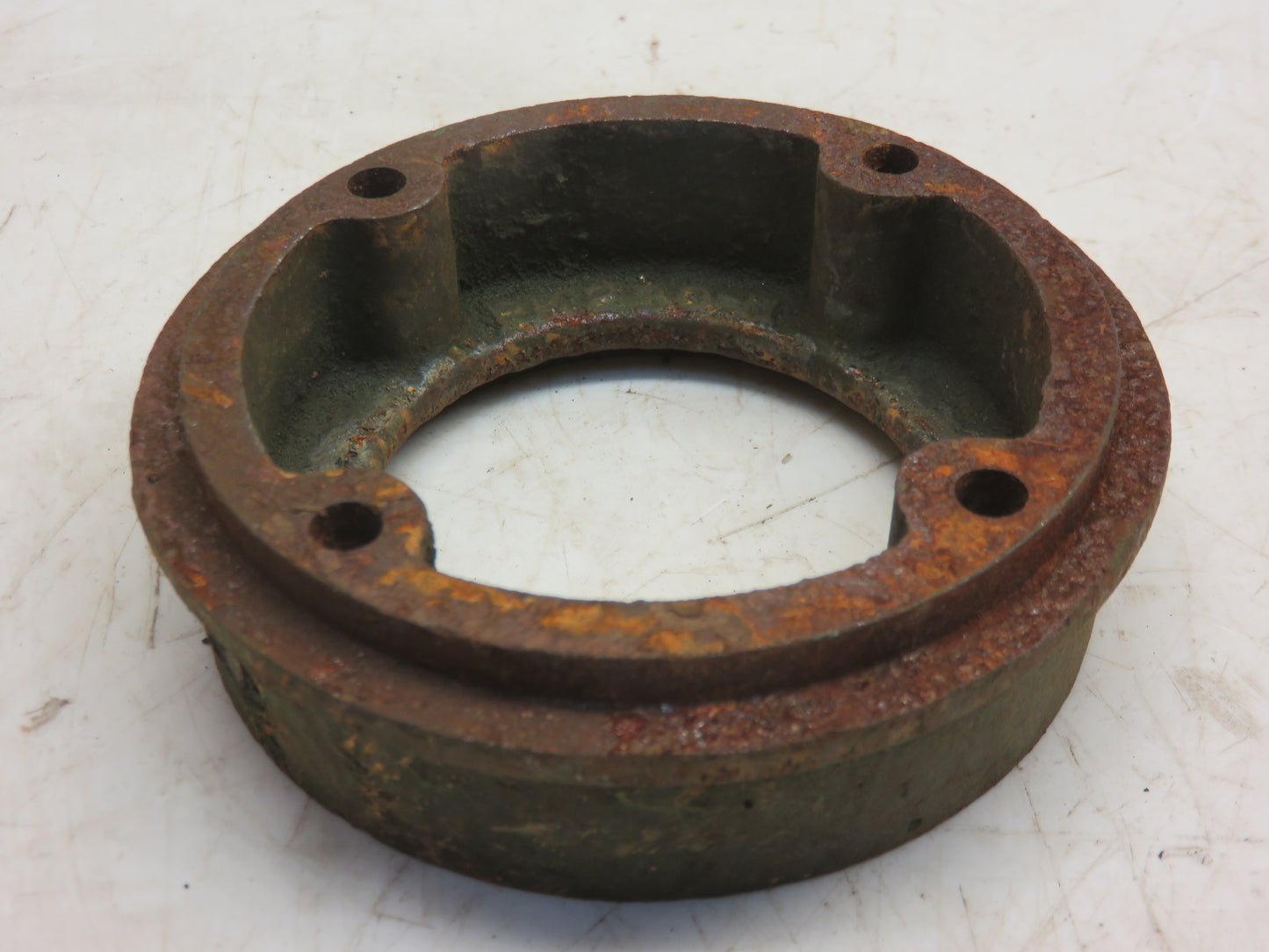 PK230H John Deere NOS Left Hand Platform Pivot Ring For 12A, 25 Combine