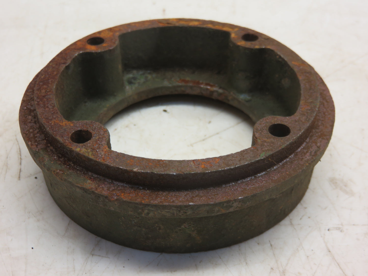 PK230H John Deere NOS Left Hand Platform Pivot Ring For 12A, 25 Combine