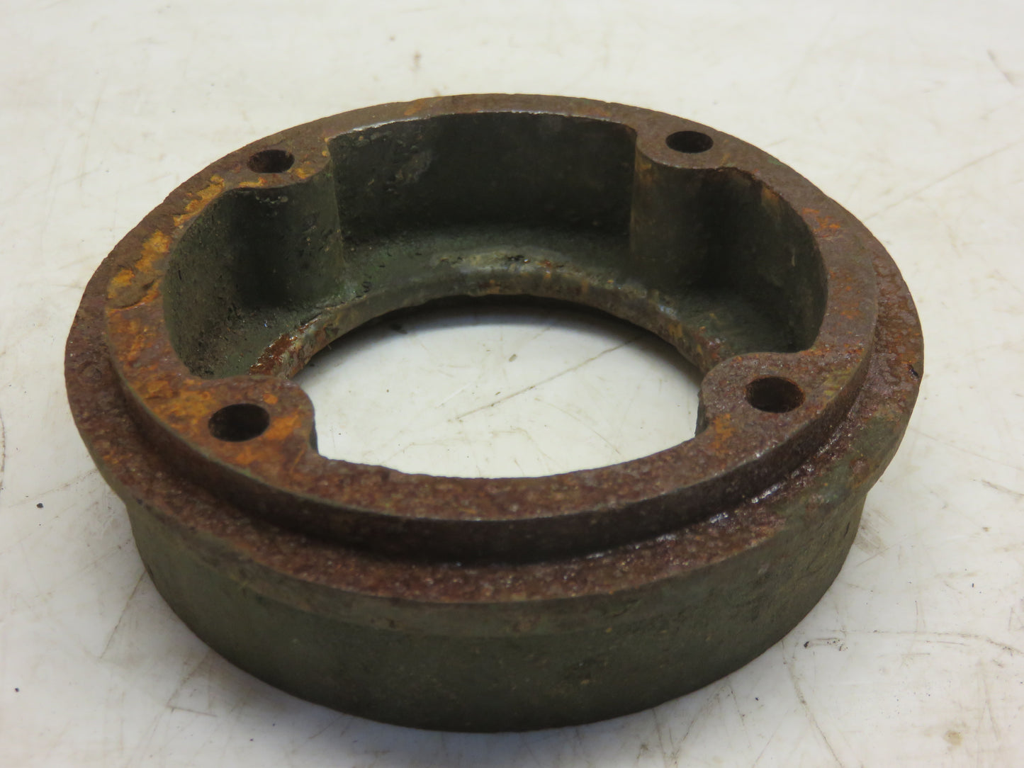 PK230H John Deere NOS Left Hand Platform Pivot Ring For 12A, 25 Combine