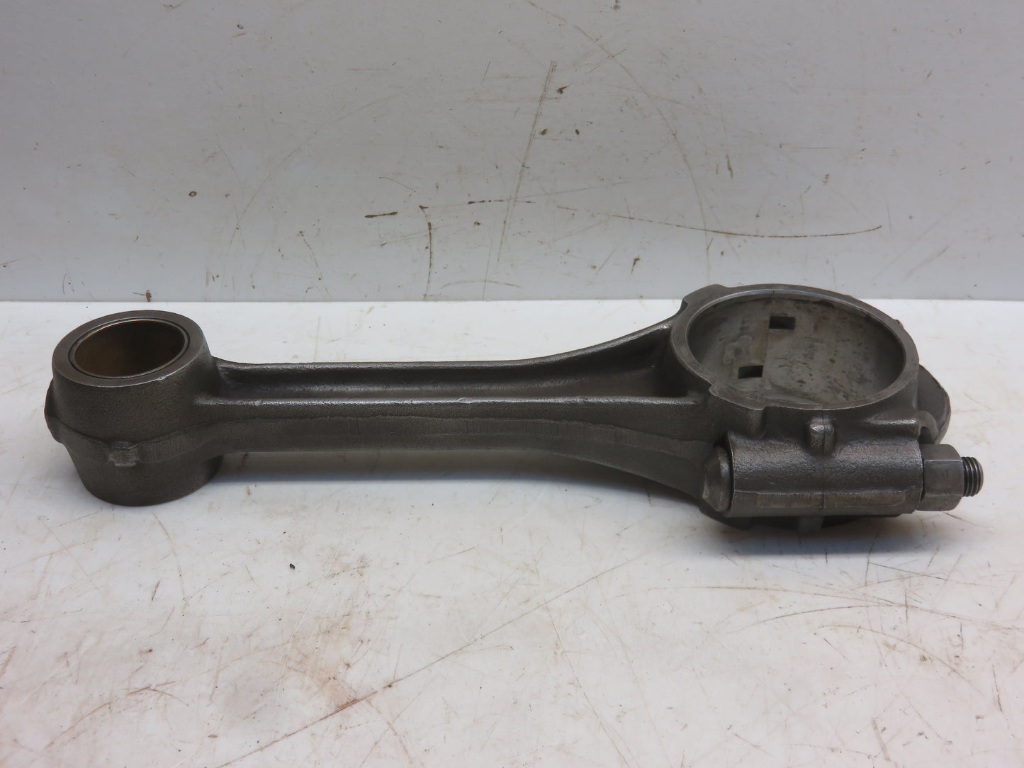 AM225T, M29T John Deere Connecting Rod For M, MI, MT
