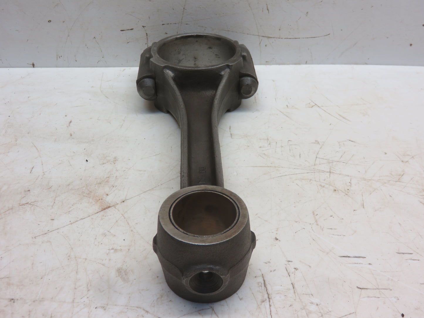 AM225T, M29T John Deere Connecting Rod For M, MI, MT