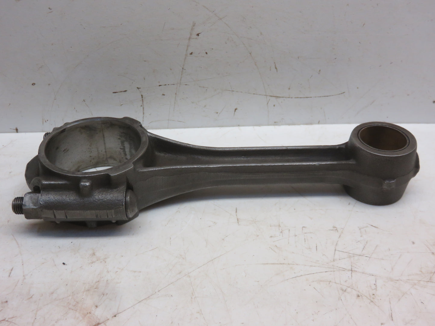 AM225T, M29T John Deere Connecting Rod For M, MI, MT