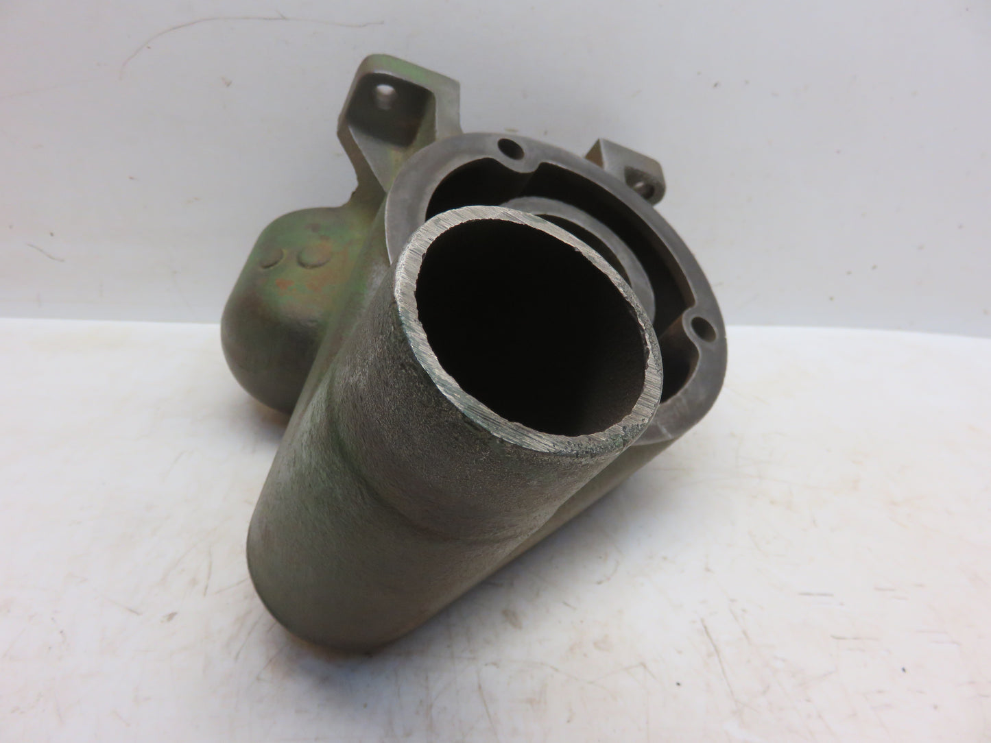 A4369R, AR20478R John Deere Air Cleaner Top Bracket For 60