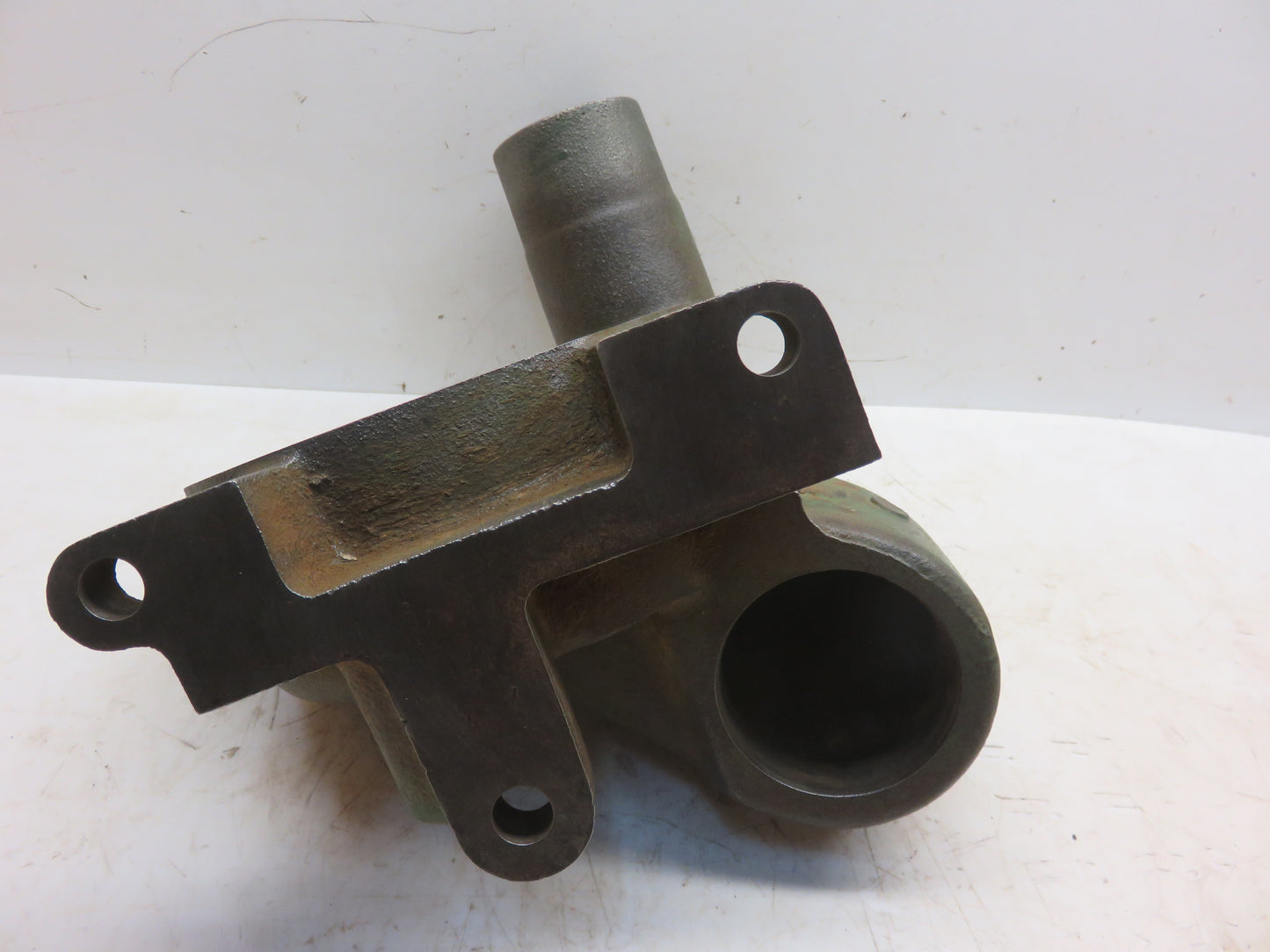 A4369R, AR20478R John Deere Air Cleaner Top Bracket For 60