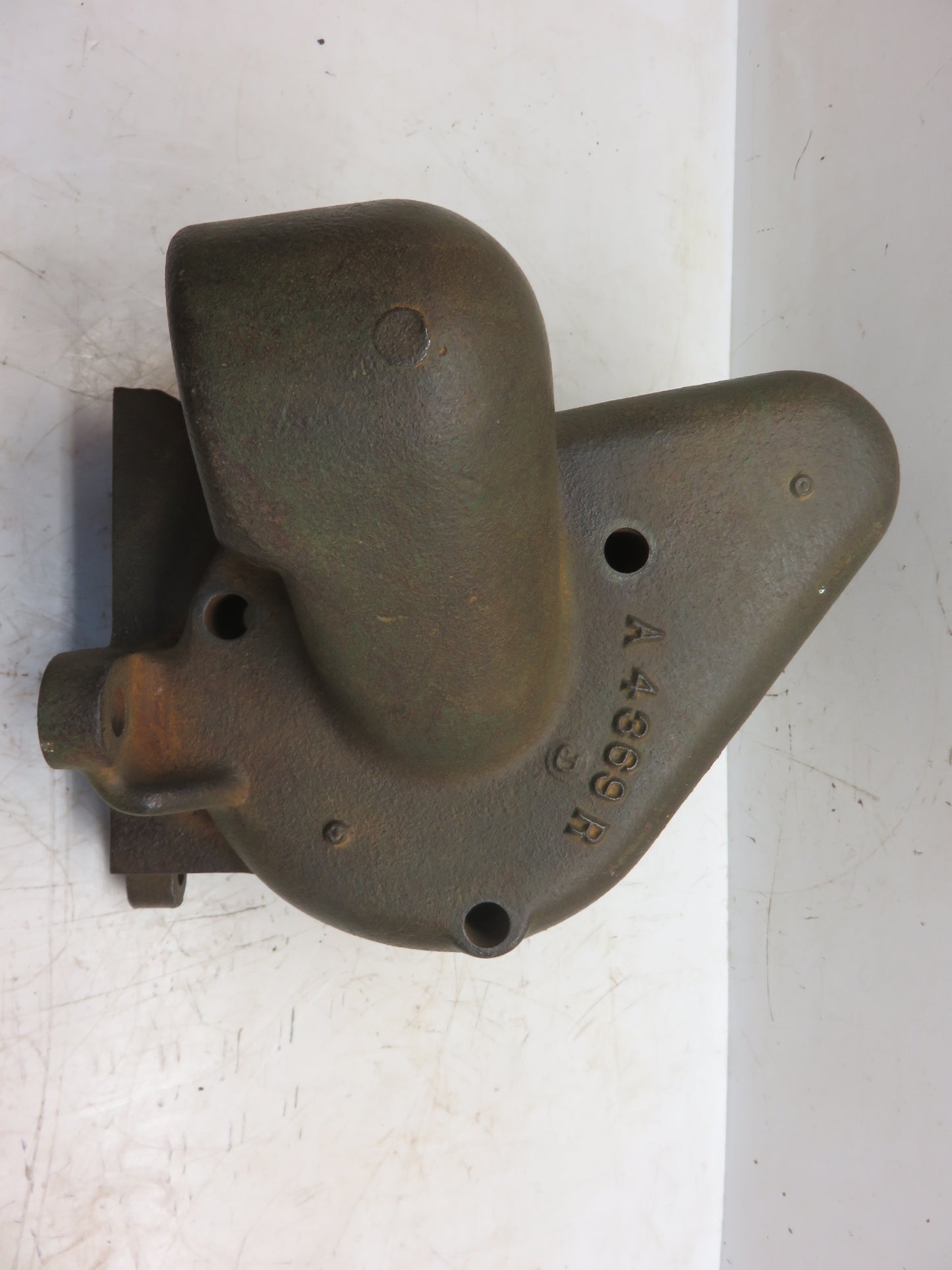 A4369R, AR20478R John Deere Air Cleaner Top Bracket For 60