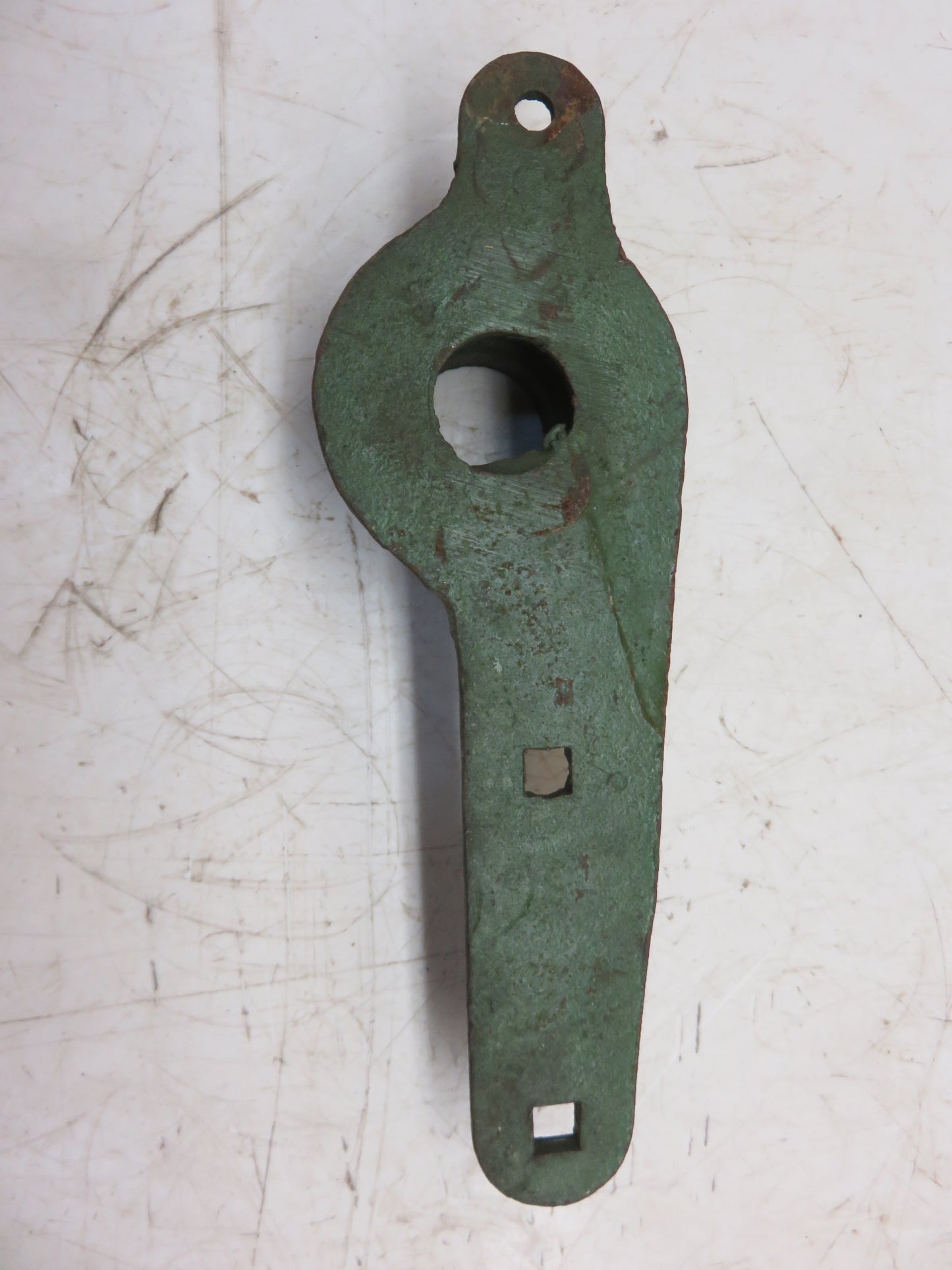 J1245HN John Deere NOS Left Hand Wagon Elevator Support Bracket For 101, 226 Corn Picker