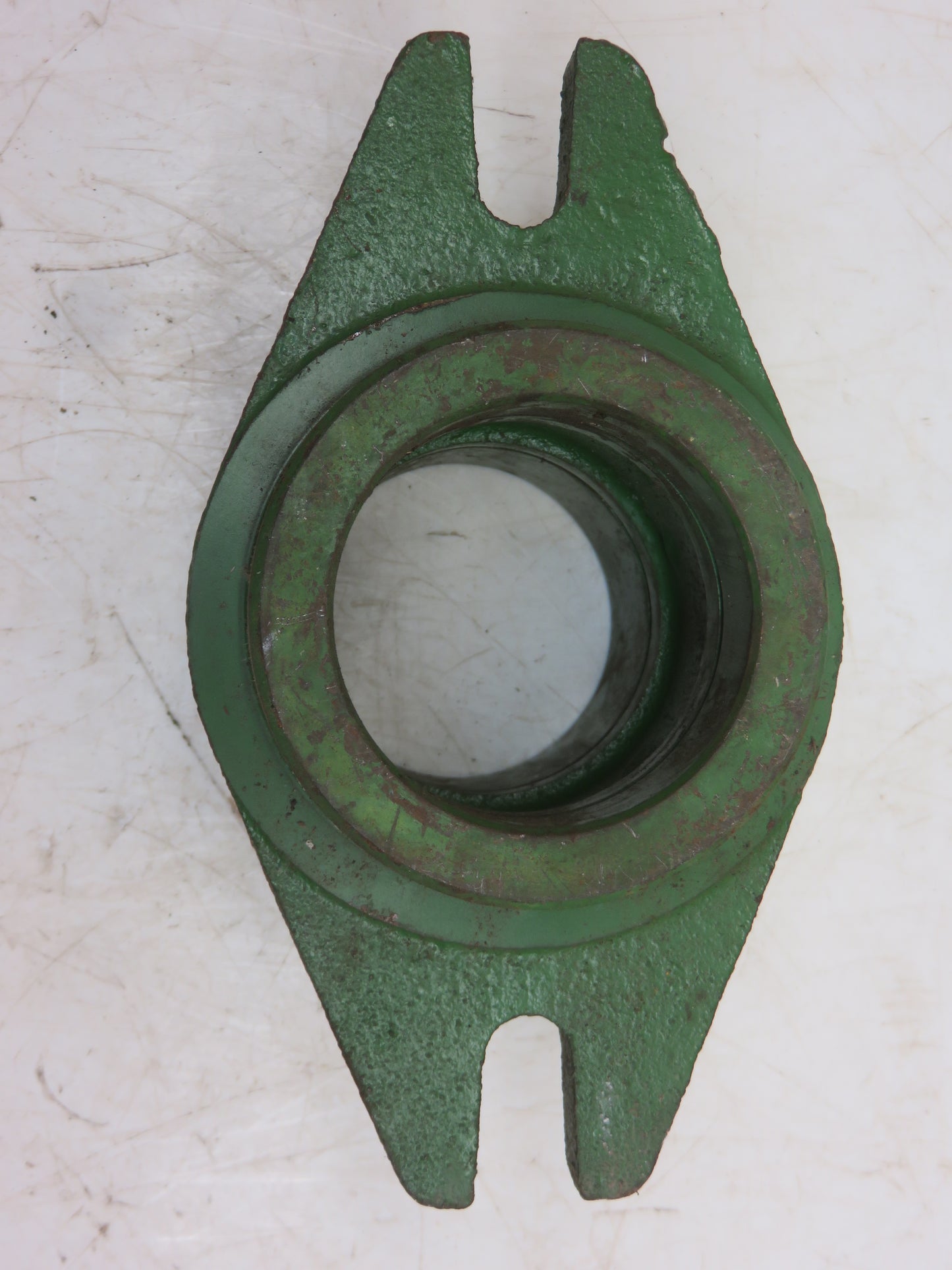 J2070N John Deere NOS Bearing Quill For 10, 210, 410 Corn Head