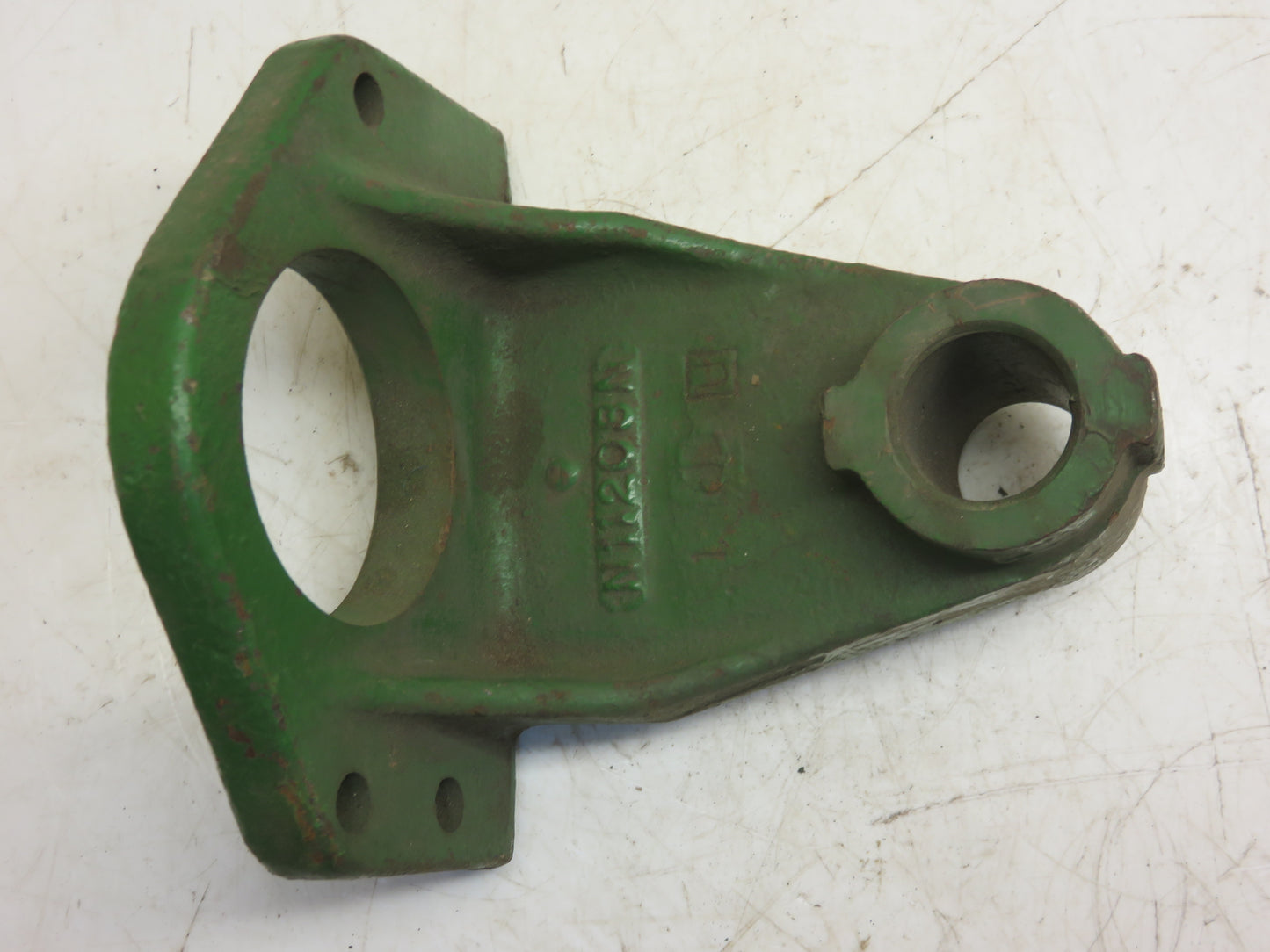 N11208N John Deere NOS Trash Wheel Drive Bracket For 210, 410 Corn Head