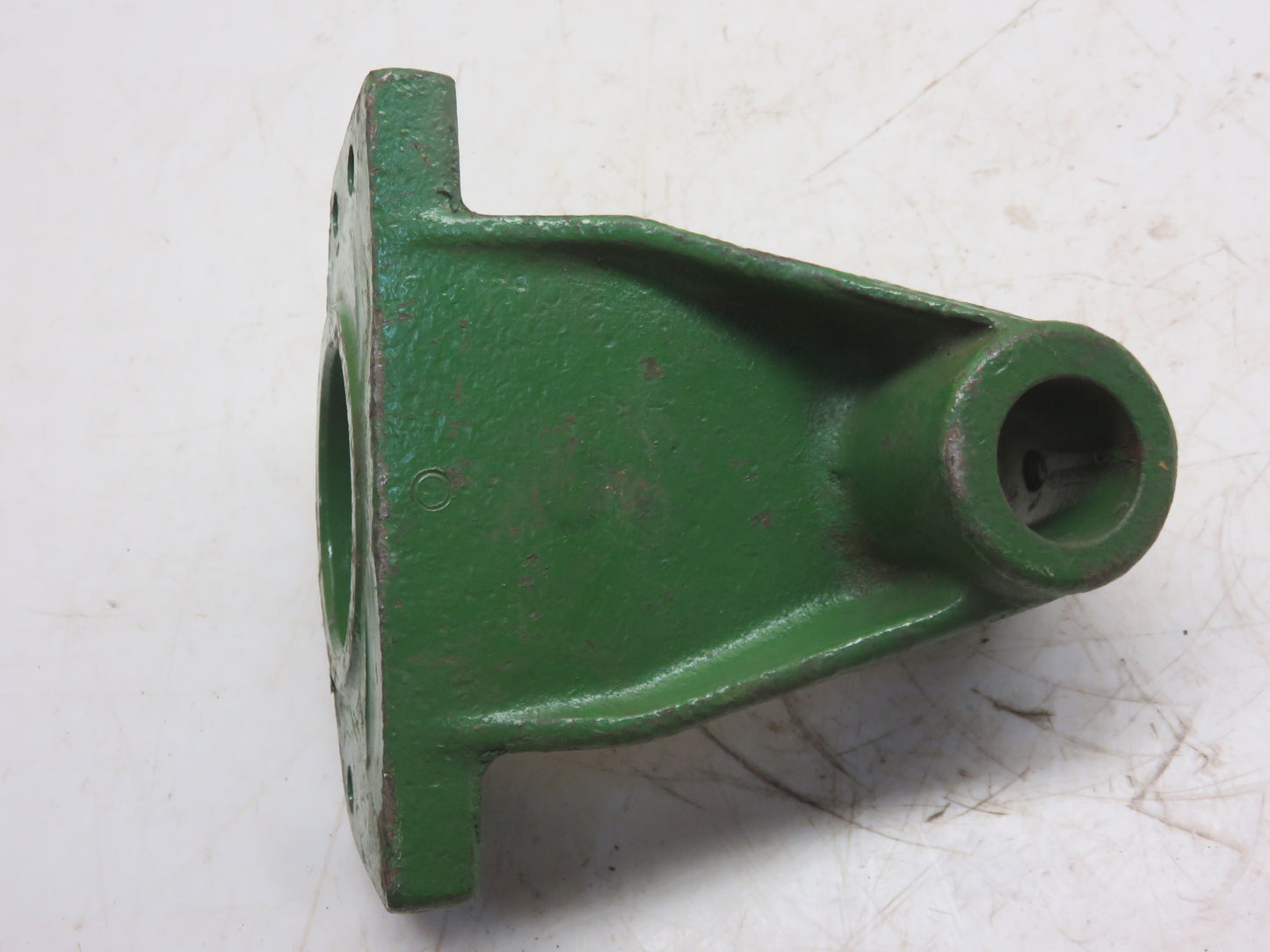 N11208N John Deere NOS Trash Wheel Drive Bracket For 210, 410 Corn Head