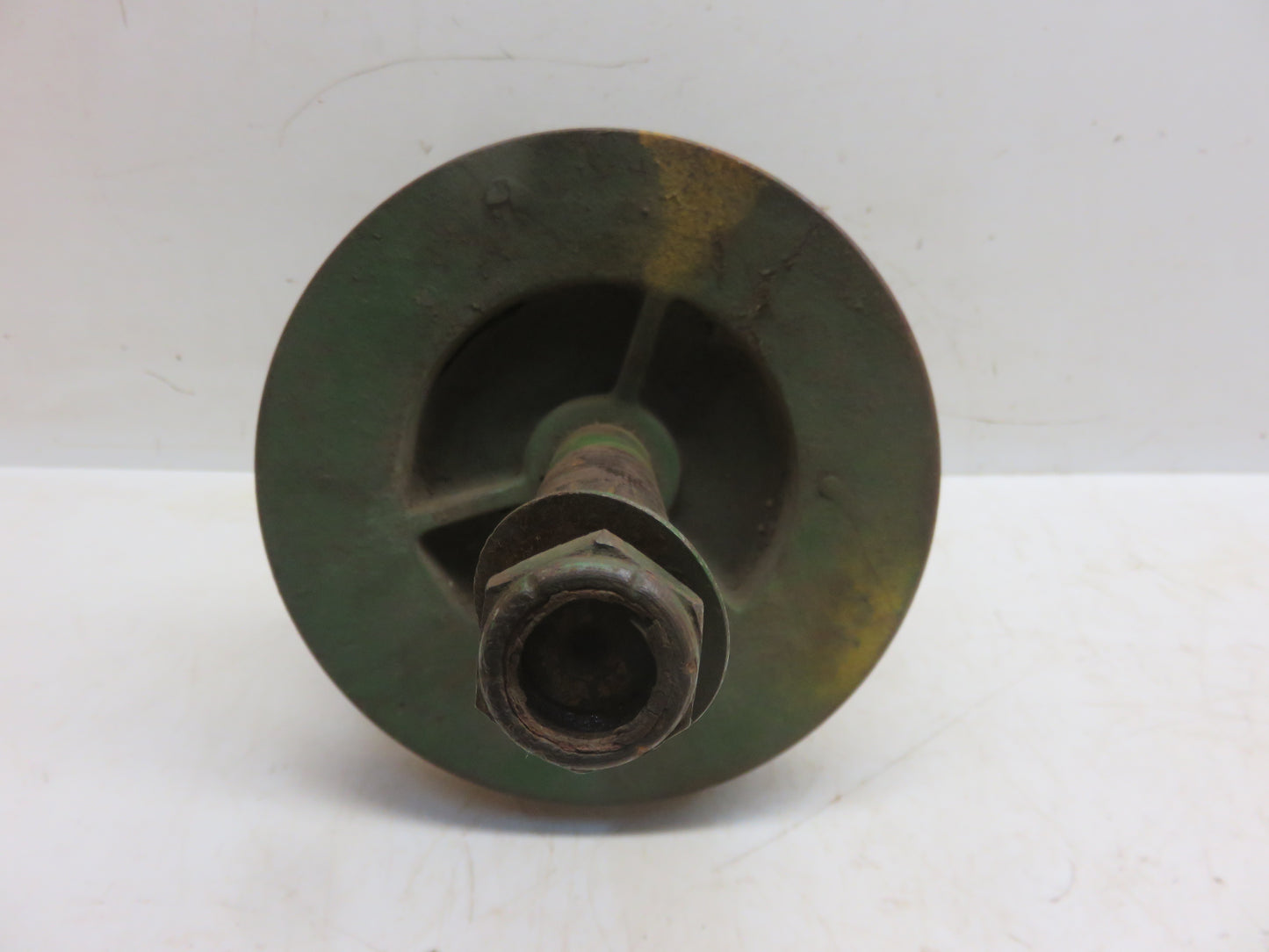 PK1642H, PK1456H John Deere NOS Drive Shaft, Pulley And Bearing Quill For 30 Combine